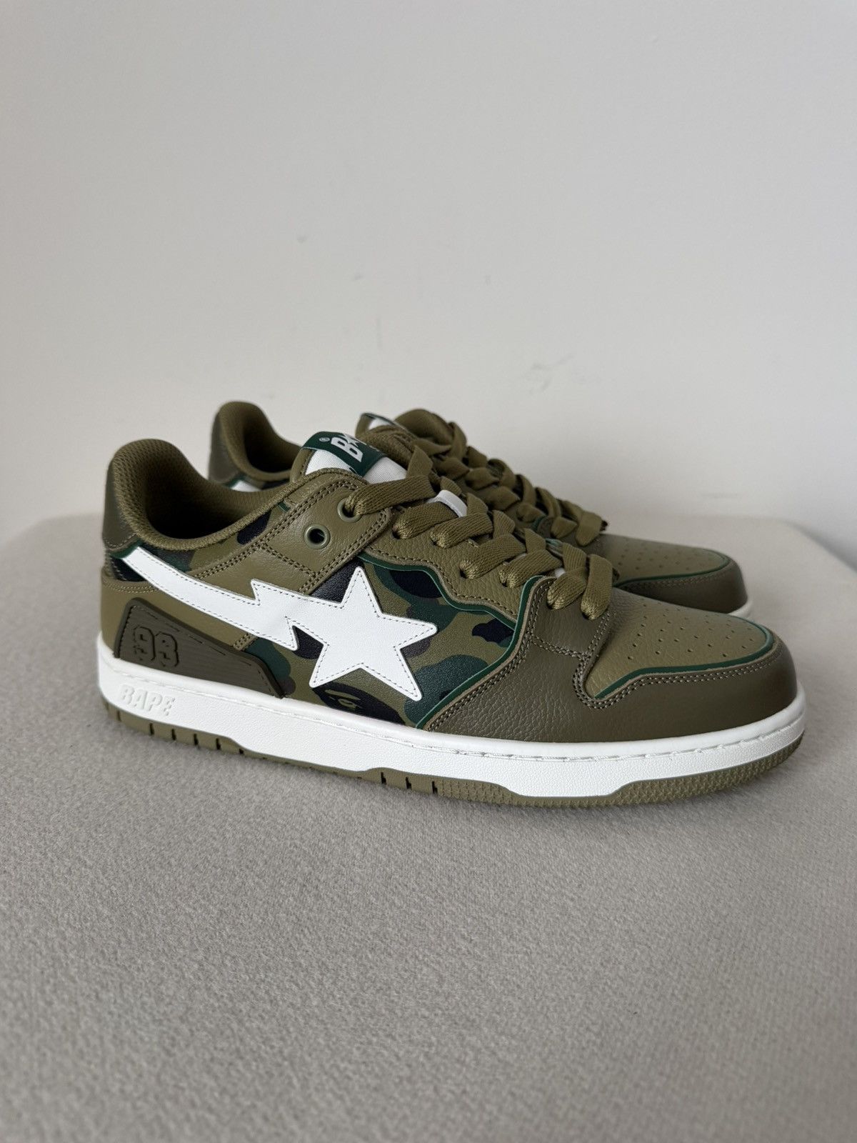 Bape Bape Sk8 Sta Sneakers in Olive Drab Camo Size US 9 / EU 42 - 1 Thumbnail