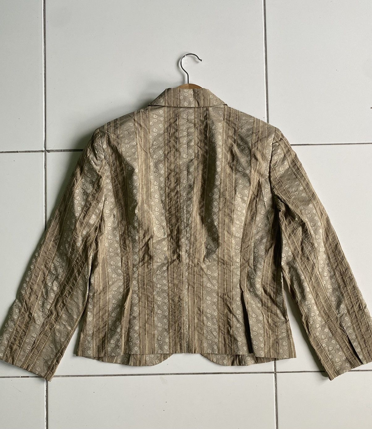 Givenchy Givenchy striped flowers Cropped coats Size M / US 6-8 / IT 42-44 - 2 Thumbnail