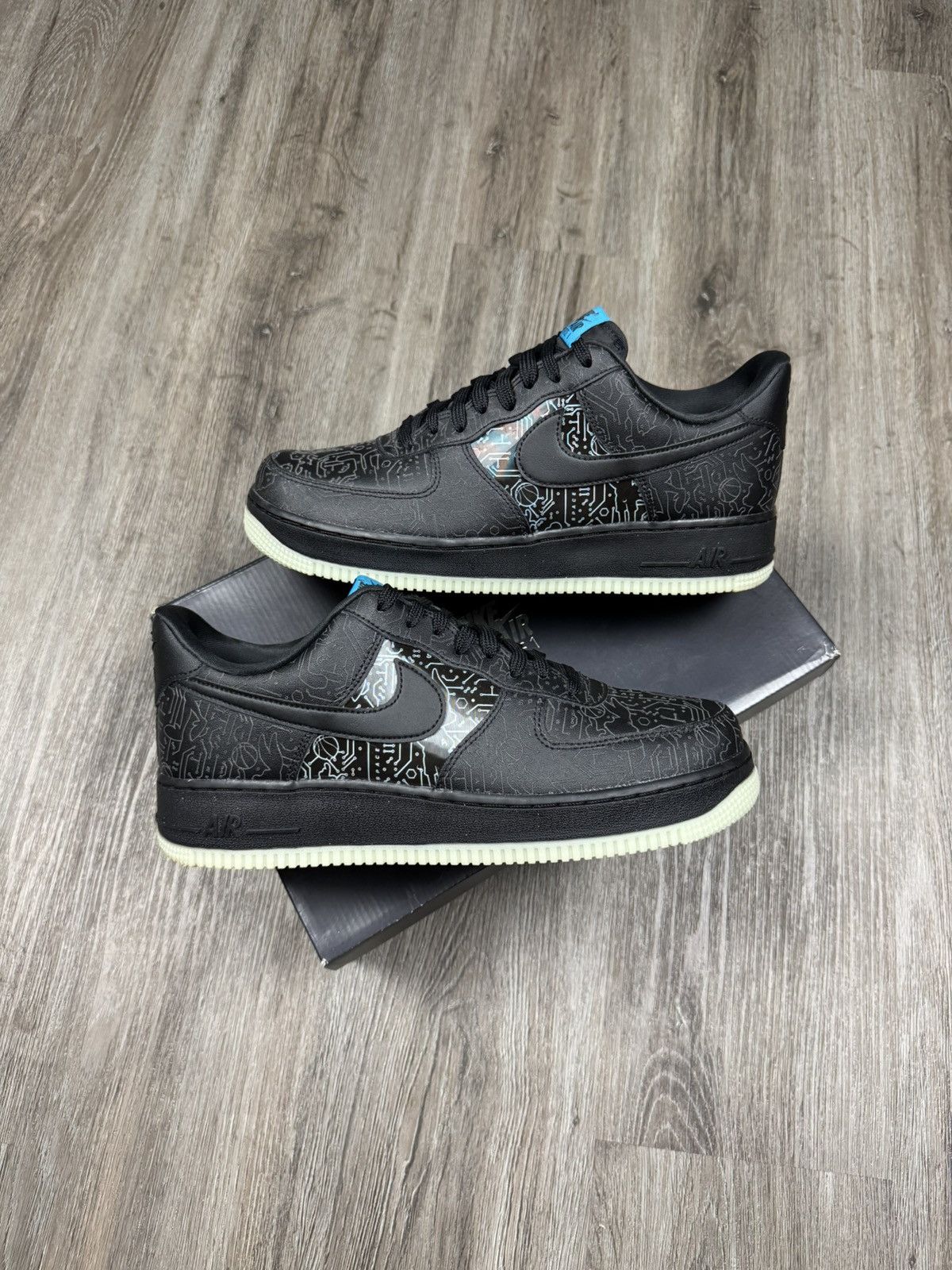 Nike Nike Space Jam x Air Force 1 '07 Computer Chip Size 10 Size US 10 / EU 43 - 1 Thumbnail