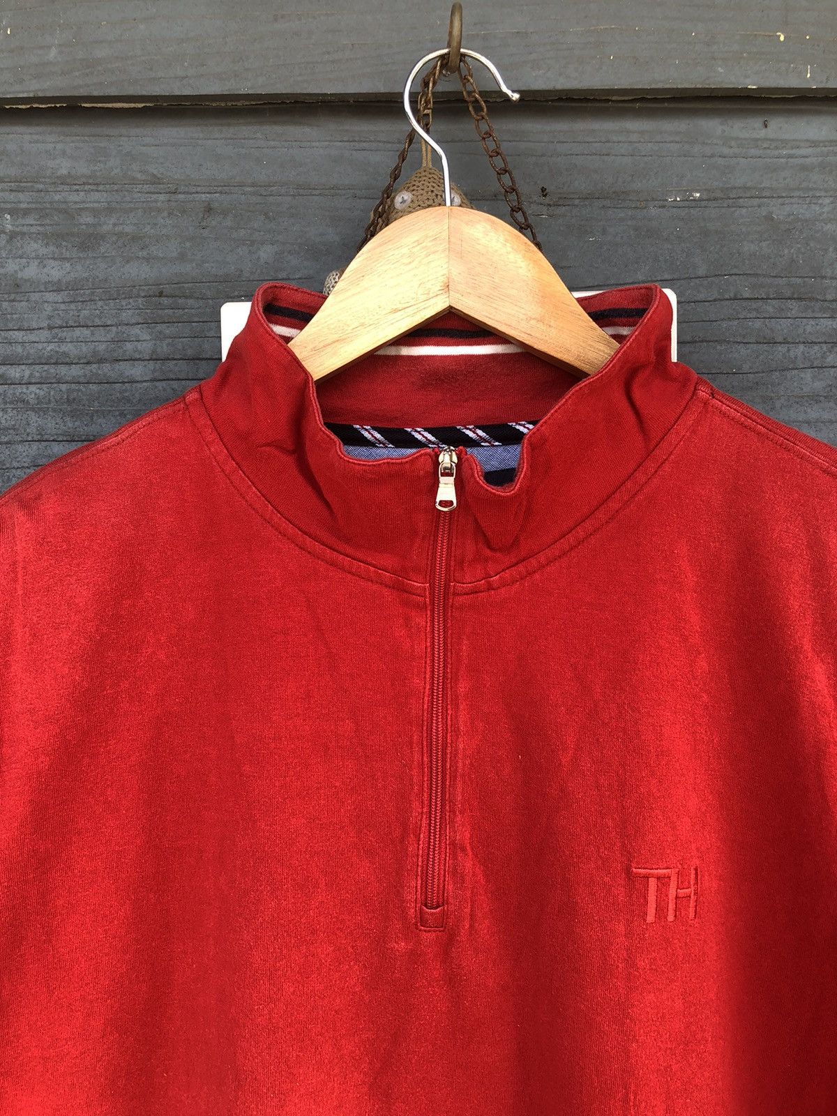 Tommy Hilfiger × Vintage Vintage Tommy Hilfiger USA 1/4 Zipper Polo Tee Size US L / EU 52-54 / 3 - 3 Thumbnail