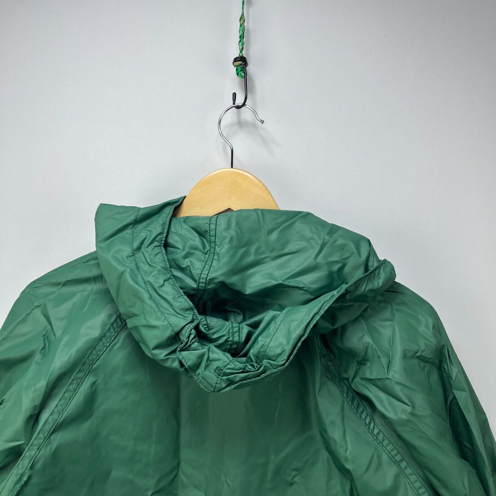 L.L. Bean × Vintage Vintage 90s LL Bean Windbreaker Jacket Medium Made in USA Size US M / EU 48-50 / 2 - 14 Thumbnail