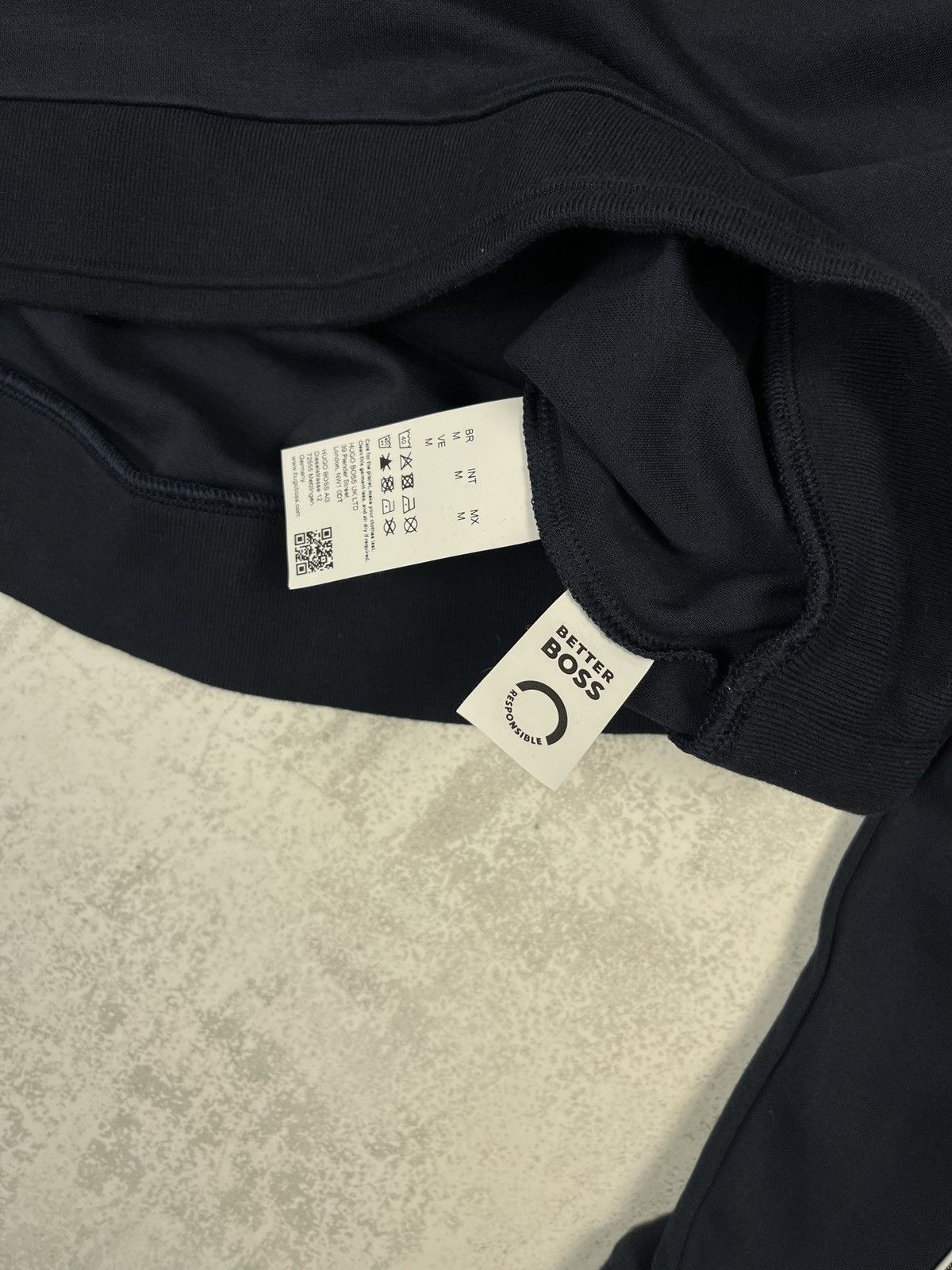 Hugo Boss BOSS Athleisure Block Sleeve Crewneck Jumper Size US M / EU 48-50 / 2 - 6 Thumbnail