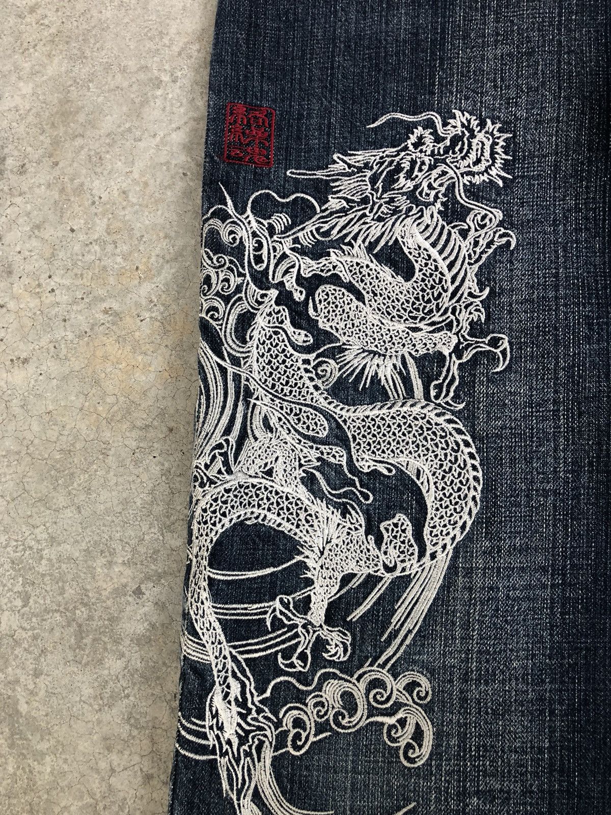 Karakuri Tamashii Karakuri Tamashii Embroidered Jeans Multipocket Size US 33 - 14 Thumbnail