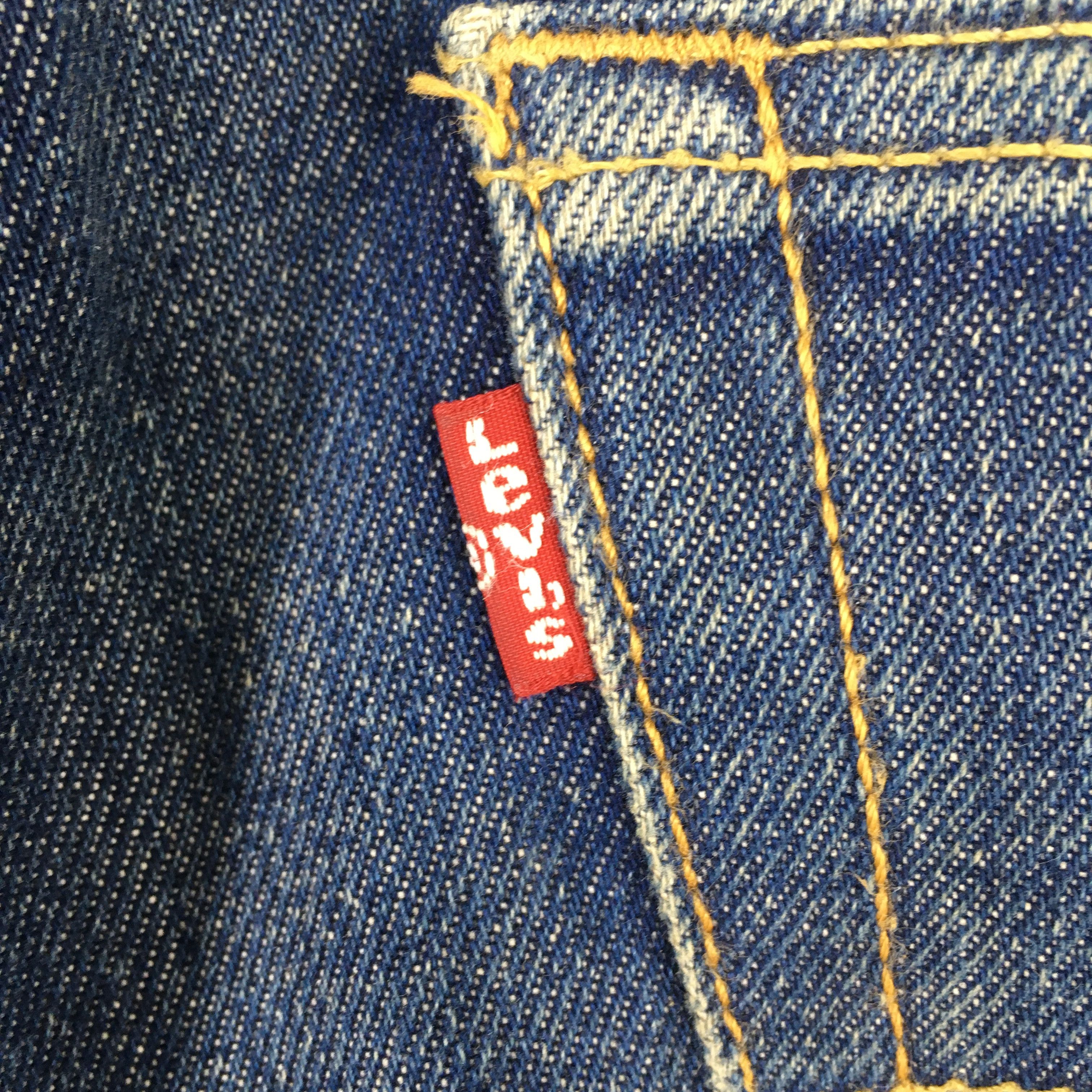 Levi's Size 32x30.5 Vintage 90s Levi's 501 Faded Blue Jeans S428 Size US 32 / EU 48 - 12 Thumbnail