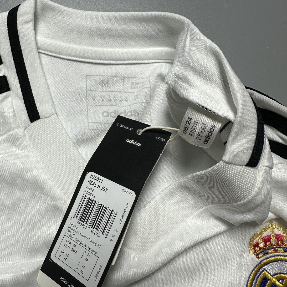 Adidas REAL MADRID ADIDAS 2024/2025 FOOTBALL HOME JERSEY #10 MODRIC Size US M / EU 48-50 / 2 - 6 Thumbnail