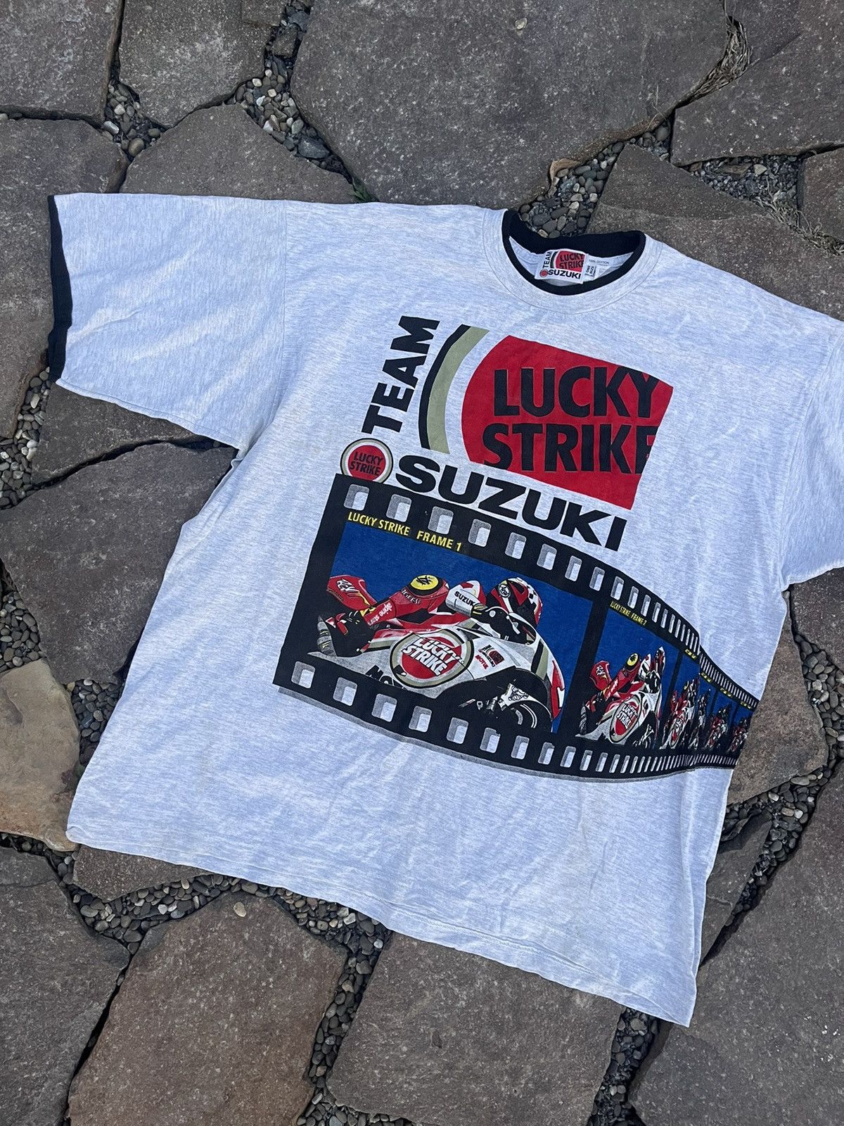 Grailed × Vintage 90’s Suzuki Lucky Strike Vintage Moto Racing T-shirt tee Size US XL / EU 56 / 4 - 2 Thumbnail