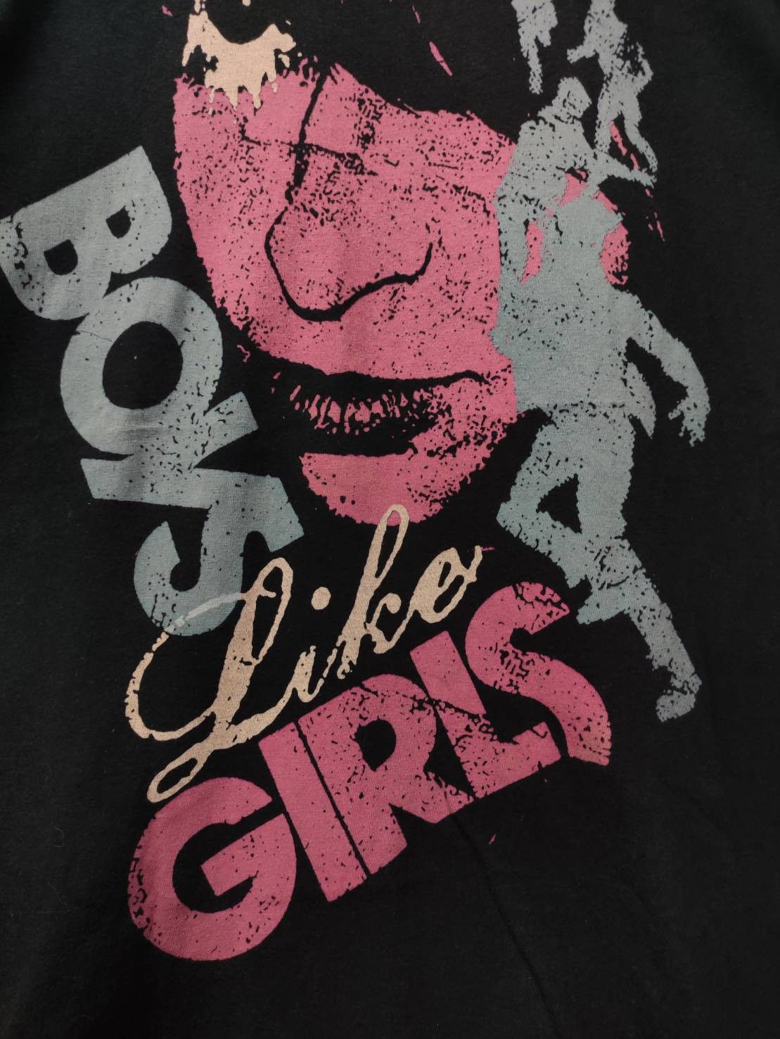 Band Tees Vtg 00's Boys Like Girls Band Big Print Art T-Shirt Size US M / EU 48-50 / 2 - 4 Thumbnail