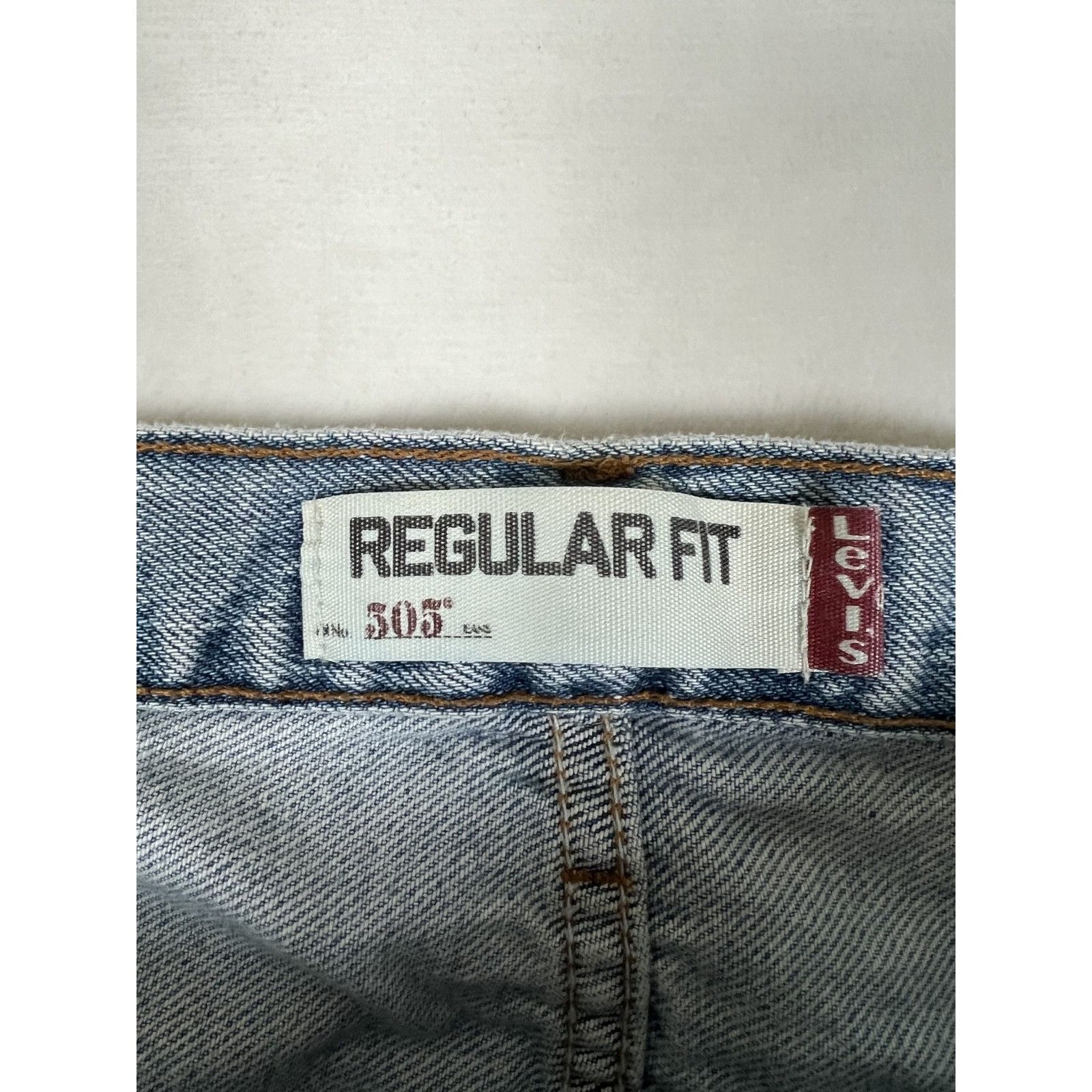 Levi's Vintage 505 Levi’s Blue Denim Jeans Size 36x32 Distressed Gr Size US 36 / EU 52 - 3 Thumbnail