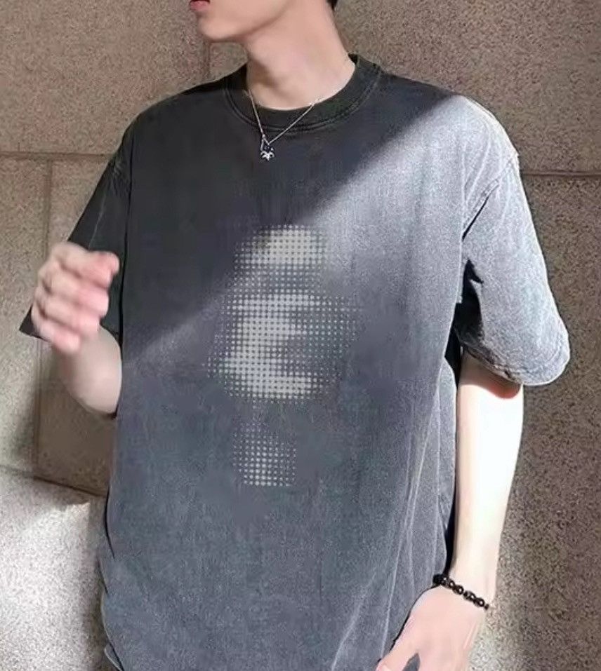 Vintage Street Hip Hop Fuzzy Portrait Print Short Sleeve T-Shirt Size US M / EU 48-50 / 2 - 7 Thumbnail