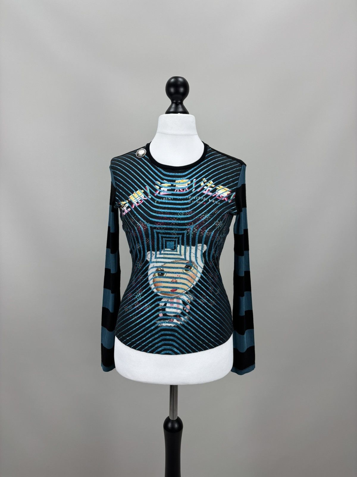 Custo Barcelona Womens long sleeve Y2k Custo Barcelona Size 3 Size S / US 4 / IT 40 - 1 Thumbnail