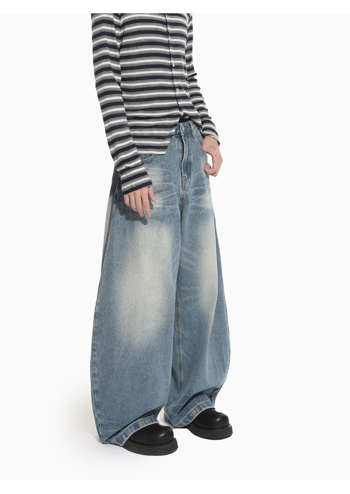 Vintage Men's casual retro washed blue versatile curved jeans Size US 34 / EU 50 - 3 Thumbnail