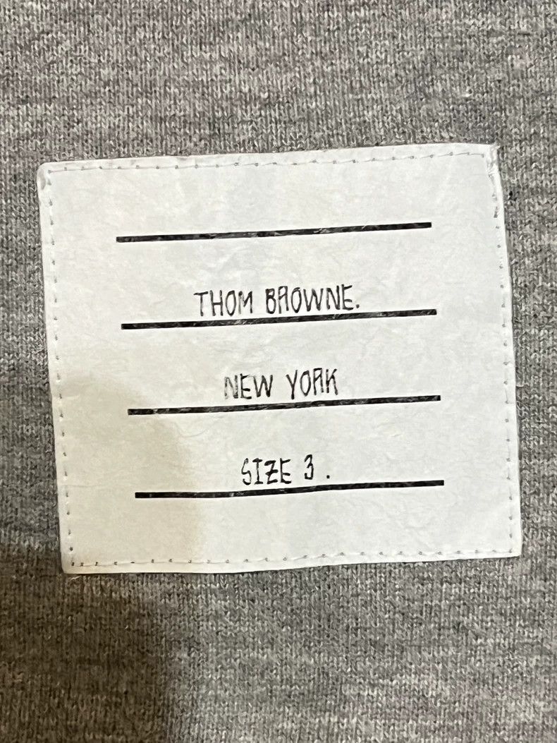 Thom Browne Thom Browne size3 Grey trousers Size US 28 / EU 44 - 2 Thumbnail