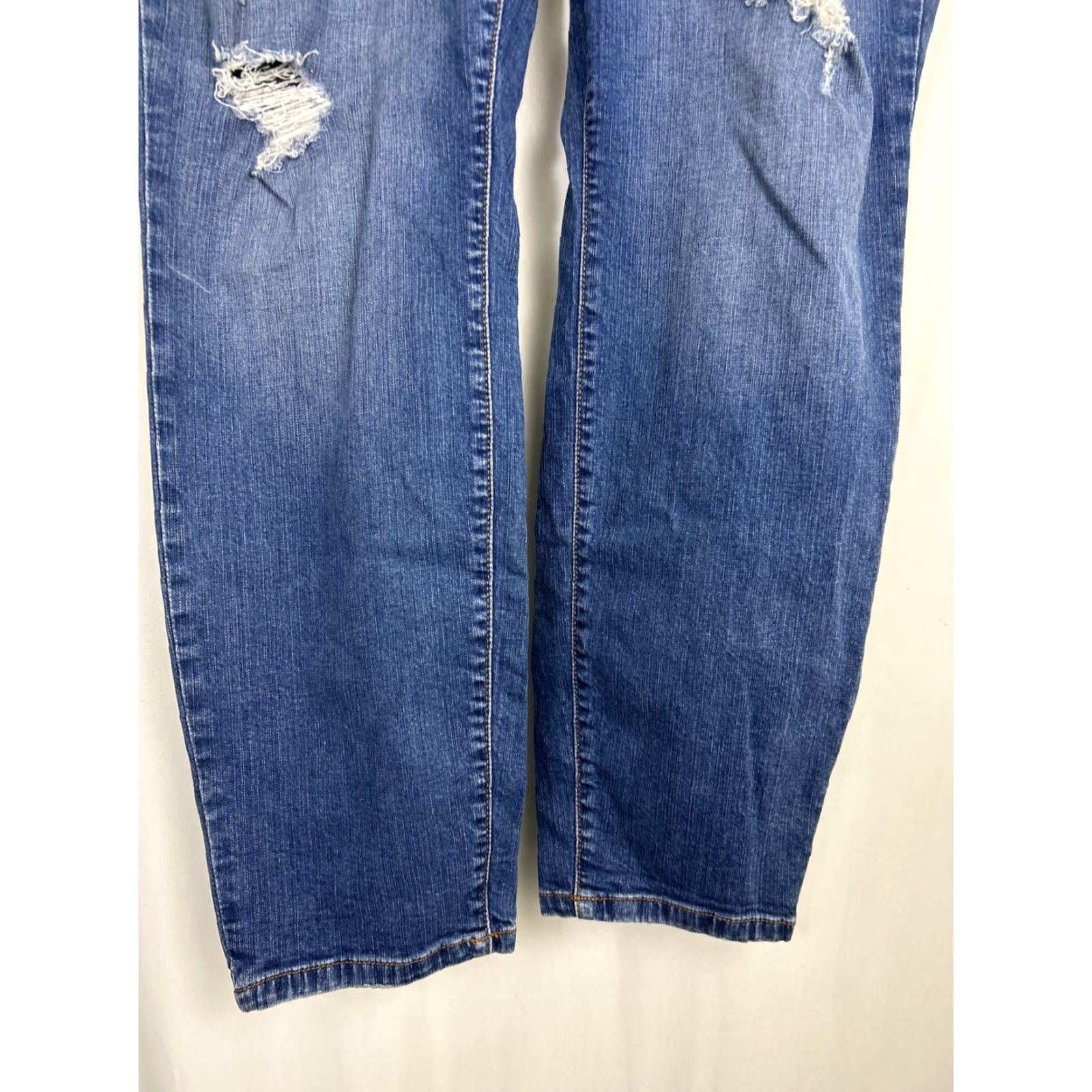 Torrid Torrid Jeans Women Distressed 5-Pocket Denim High Rise Stretch Blue 31 Inseam 20 Size 42" / US 20 - 2 Thumbnail