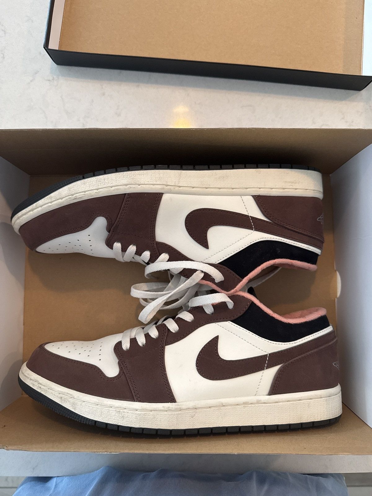 Jordan Brand × Nike Air Jordan 1 Low Mocha Size US 11.5 / EU 44-45 - 1 Thumbnail