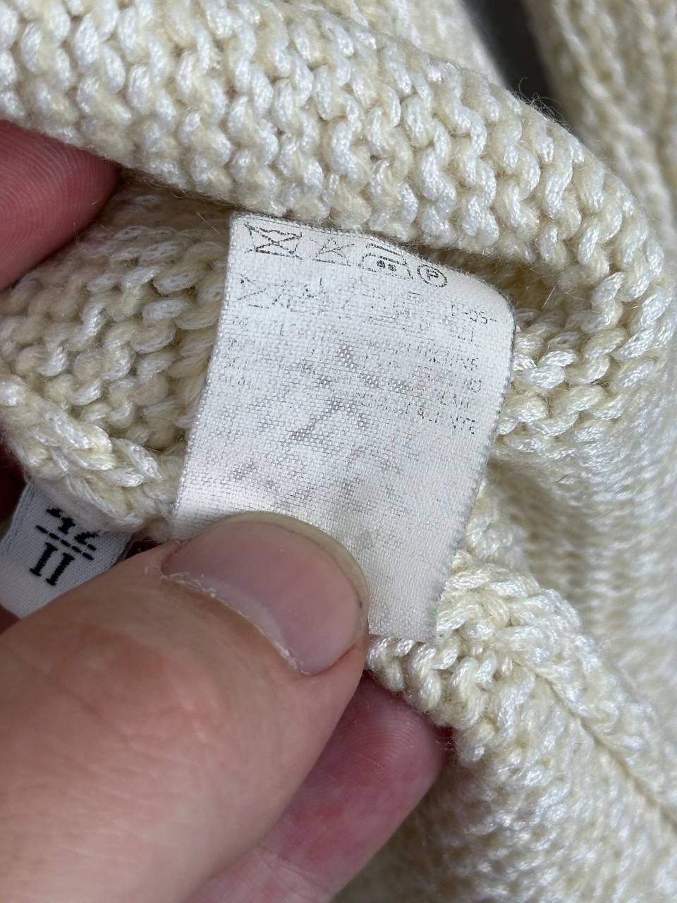 Versace Luxury Gianni Versace Vintage Silk Cardigan Silver Medusa Size XS / US 0-2 / IT 36-38 - 10 Thumbnail