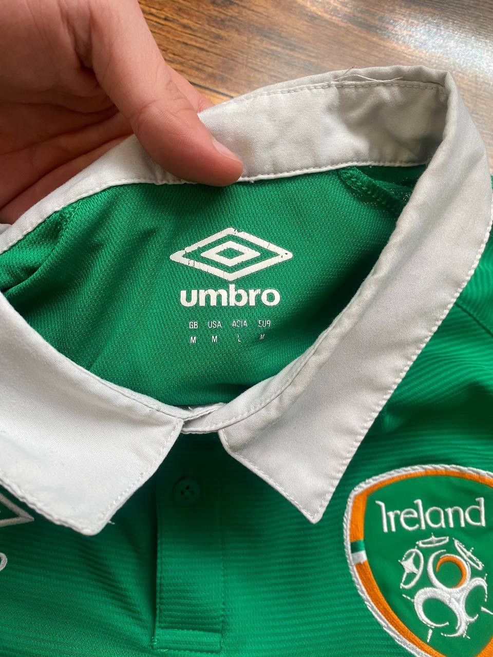 Umbro Umbro Ireland 2015/2016 home jersey Size US M / EU 48-50 / 2 - 4 Thumbnail