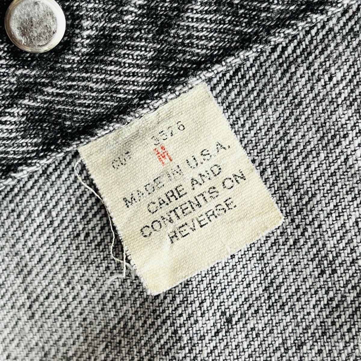 Def Leppard RARE VINTAGE SCHOTT X DEF LEPPARD DENIM TRUCKER JACKET 1979 Size US M / EU 48-50 / 2 - 22 Thumbnail