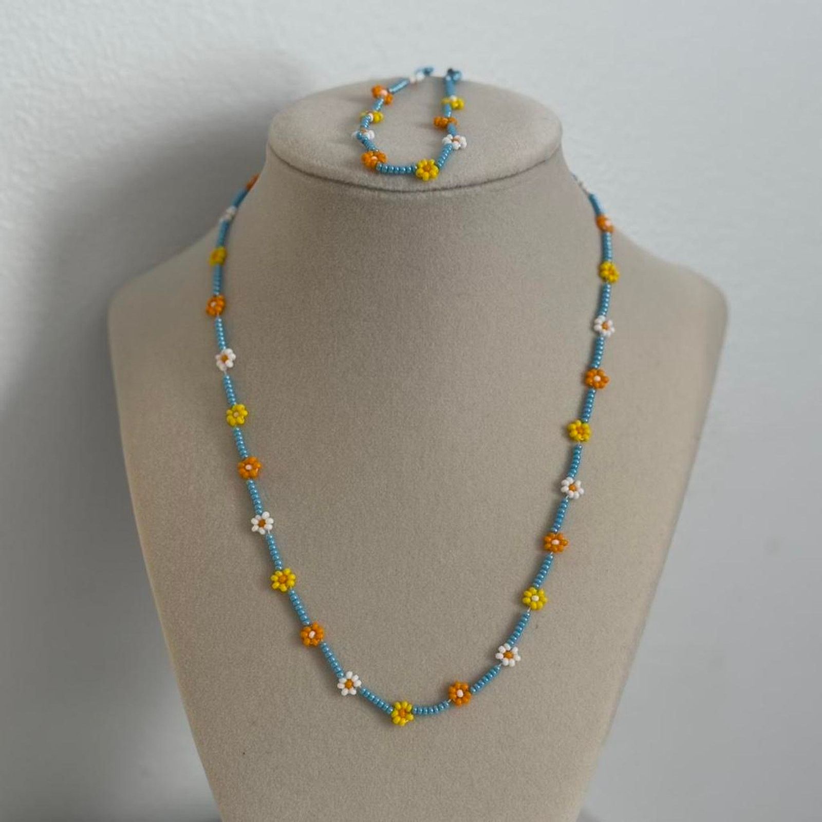 Other Blue and yellow beaded flower necklace and bracelet set Size ONE SIZE - 1 Thumbnail