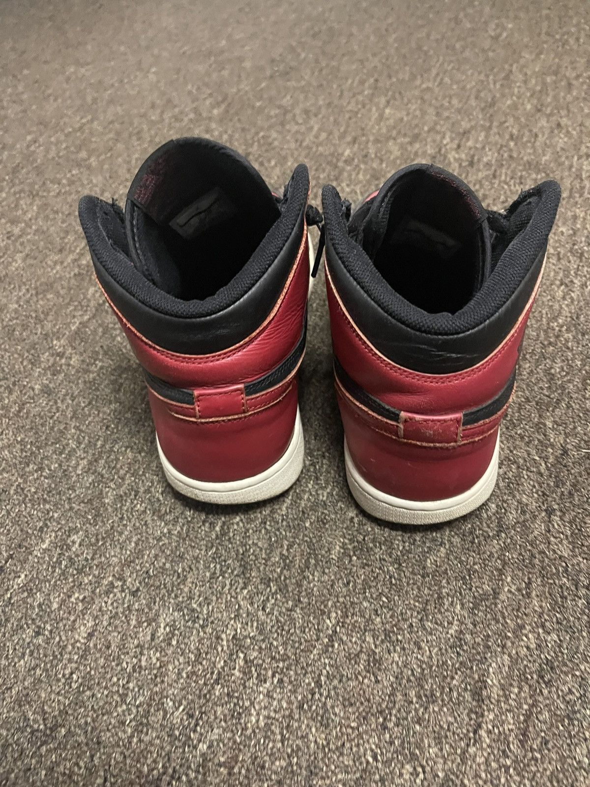 Jordan Brand OG Jordan 1 Bred 2013 Size US 11 / EU 44 - 4 Thumbnail