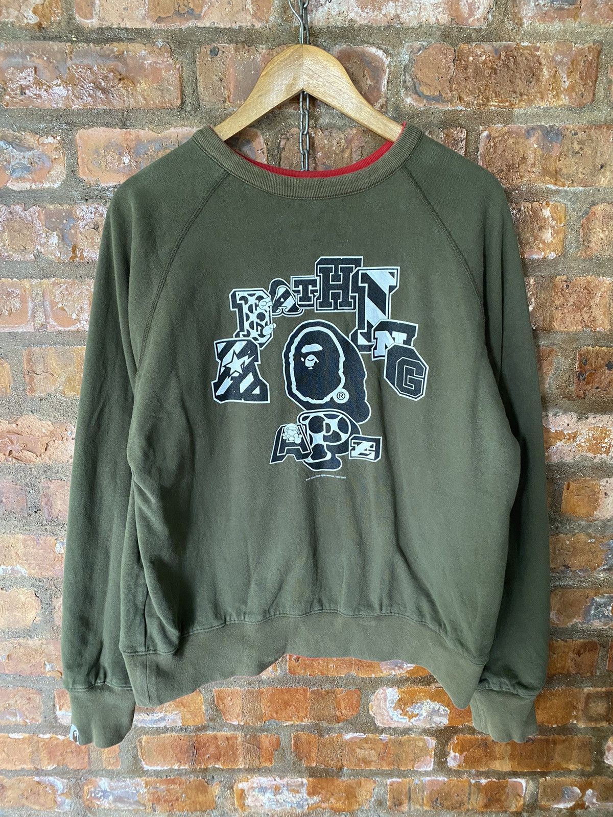 Bape AW2005 BAPE kiss Anarchy college Star reversible sweat Size US L / EU 52-54 / 3 - 10 Thumbnail