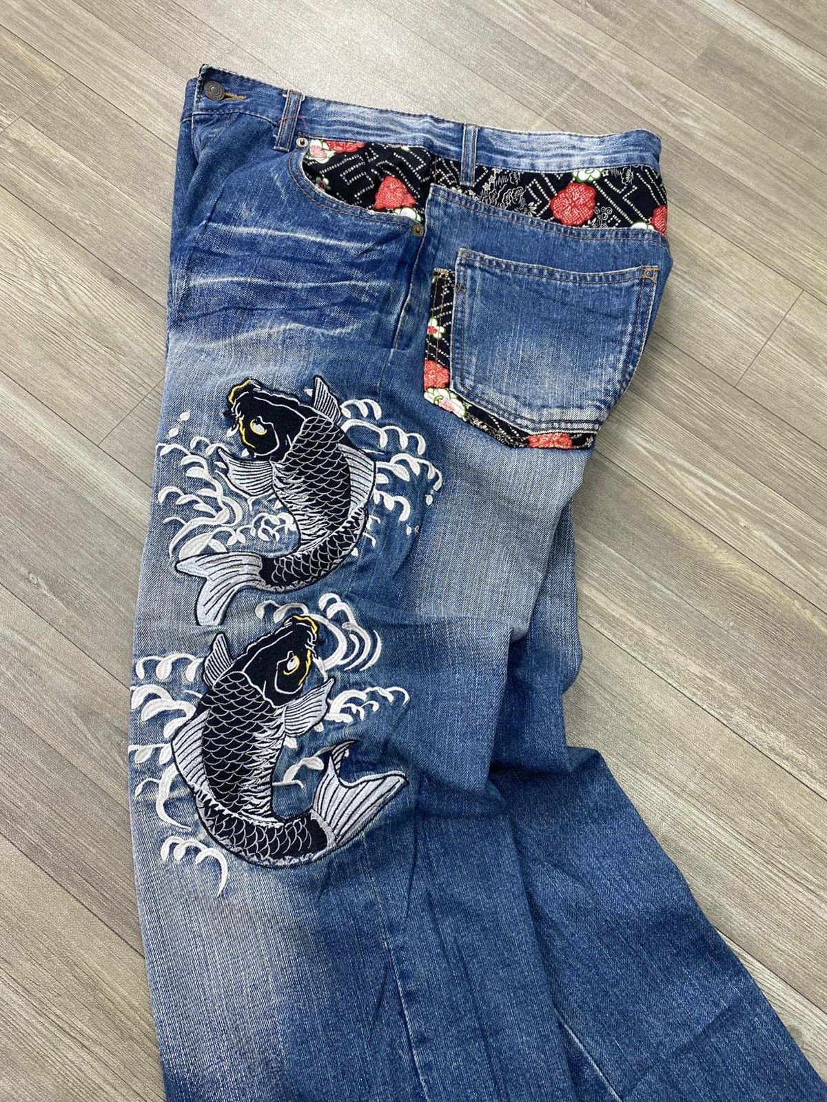 Karakuri Tamashii Dominate Karakuri Tamashii Koi Flowers Embroidery Jeans Y2K Size US 30 / EU 46 - 17 Thumbnail