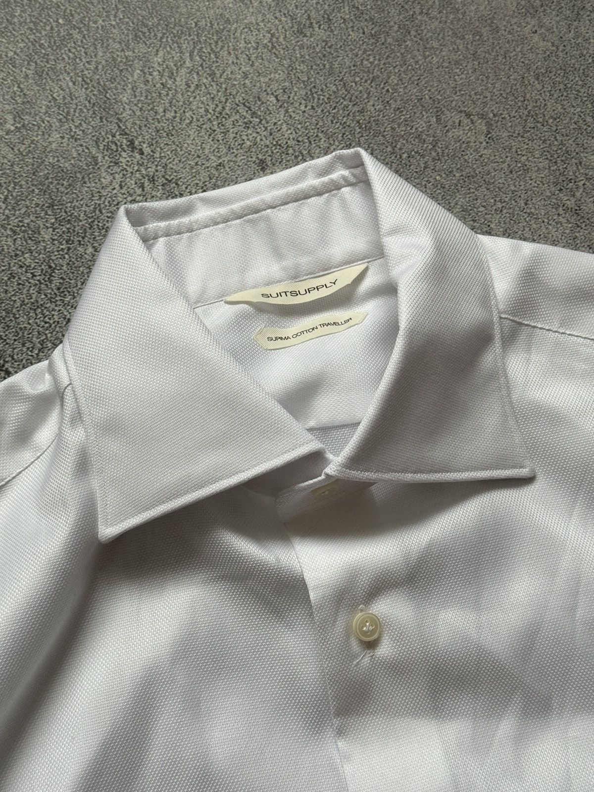 Designer × Suitsupply Suitsupply slim fit white button up shirt polo dress Size US M / EU 48-50 / 2 - 5 Thumbnail
