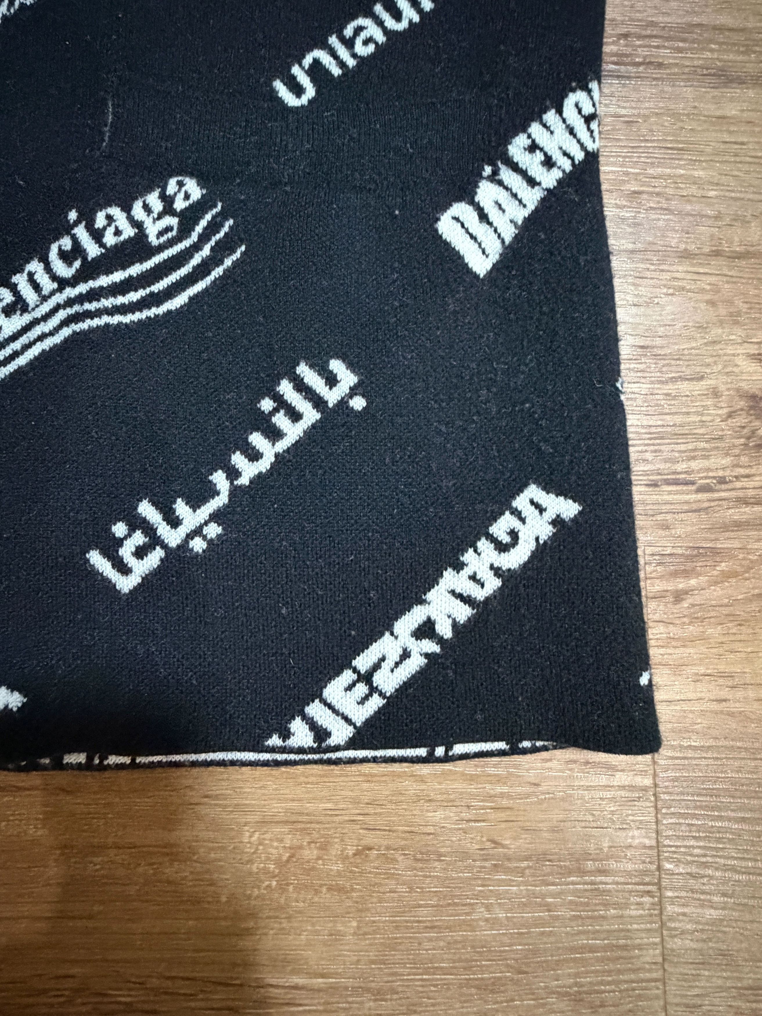 Balenciaga Balenciaga All-Over Logo Cardigan Size XS / US 0-2 / IT 36-38 - 4 Thumbnail