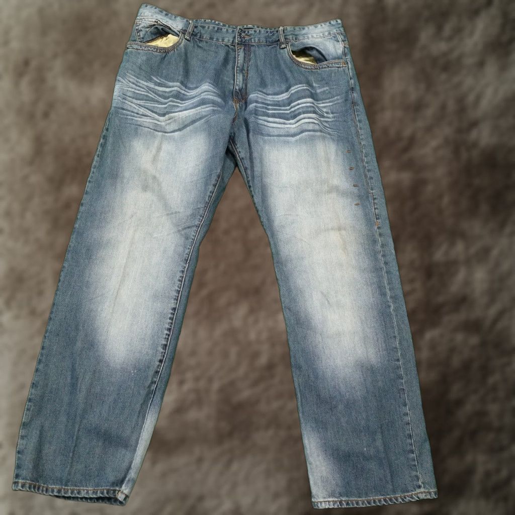 Rocawear Vintage Rocawear Relaxed Fit Denim Jeans Size 42 Blue Hip-Hop Style Men’s 33.5 Inseam Size US 42 / EU 58 - 1 Thumbnail