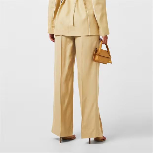 Jacquemus o1g2r1mq1024 Trousers in Beige Size 27" / US 4 / IT 40 - 5 Thumbnail