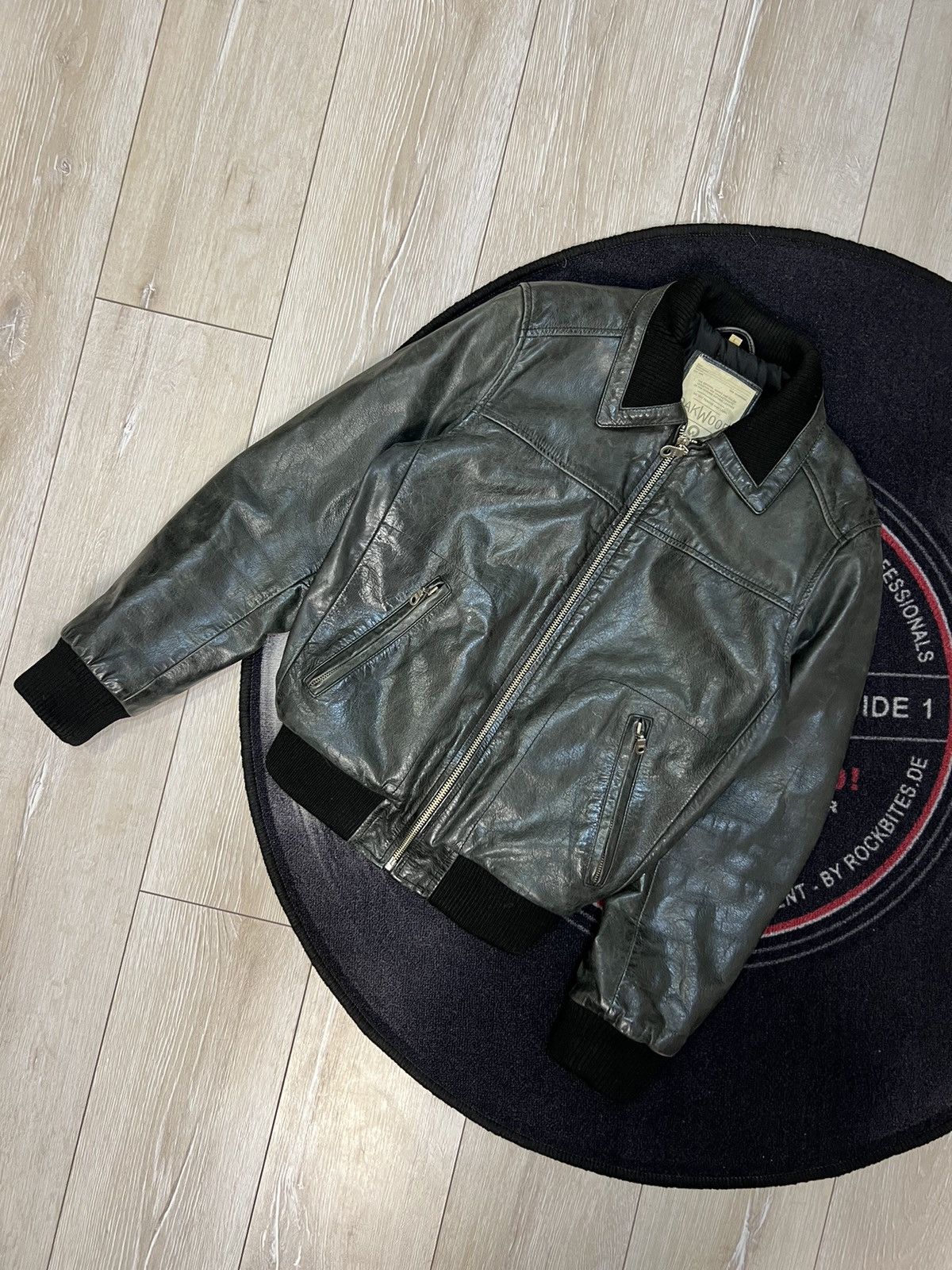 Vintage Vintage Kanye style Y2K Leather Bomber Jacket 2000s Oak Wood Size US S / EU 44-46 / 1 - 1 Thumbnail