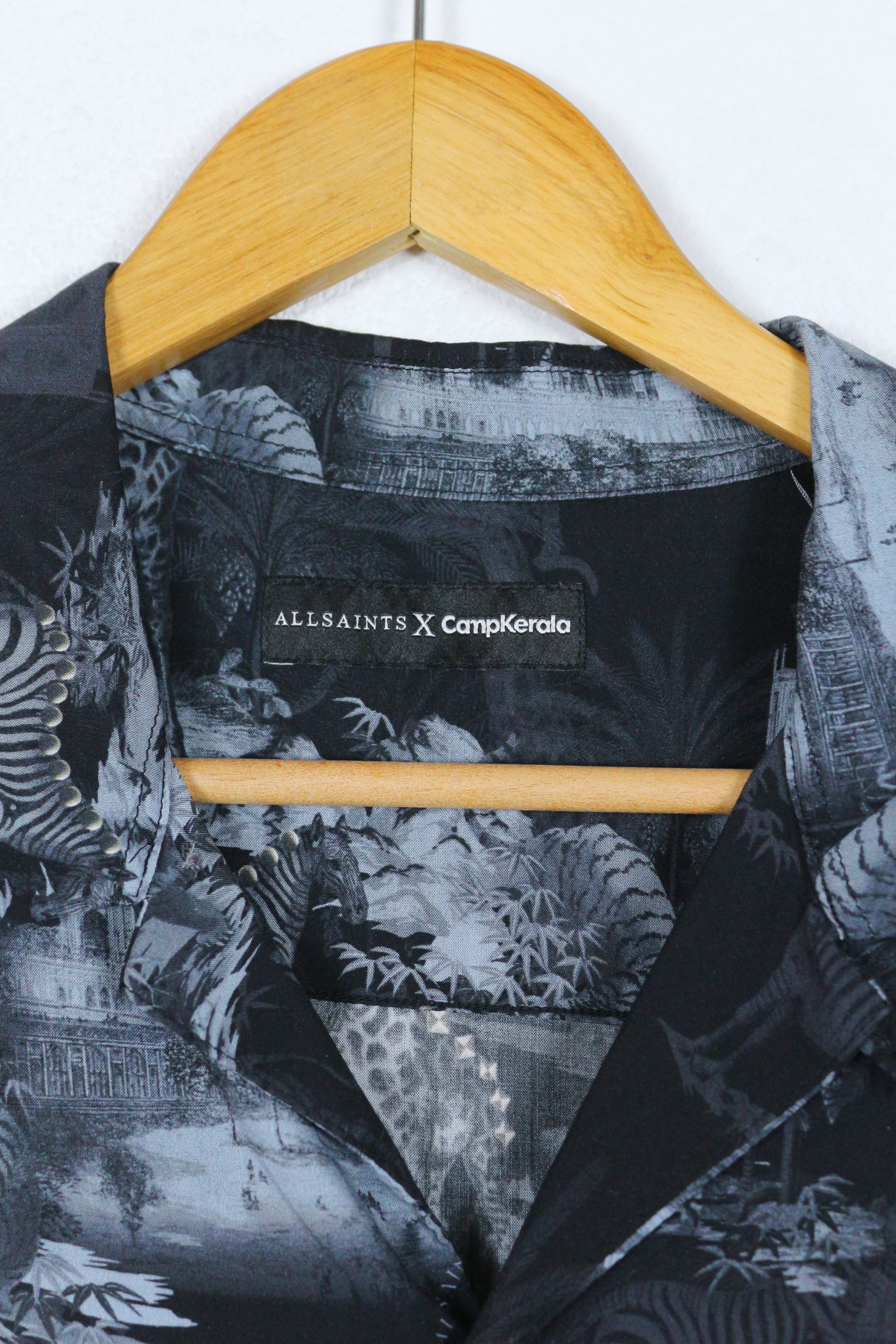 Allsaints Allsaints Tajpur Japanese Printed Viscose Open Collar Shirt Size US M / EU 48-50 / 2 - 3 Thumbnail