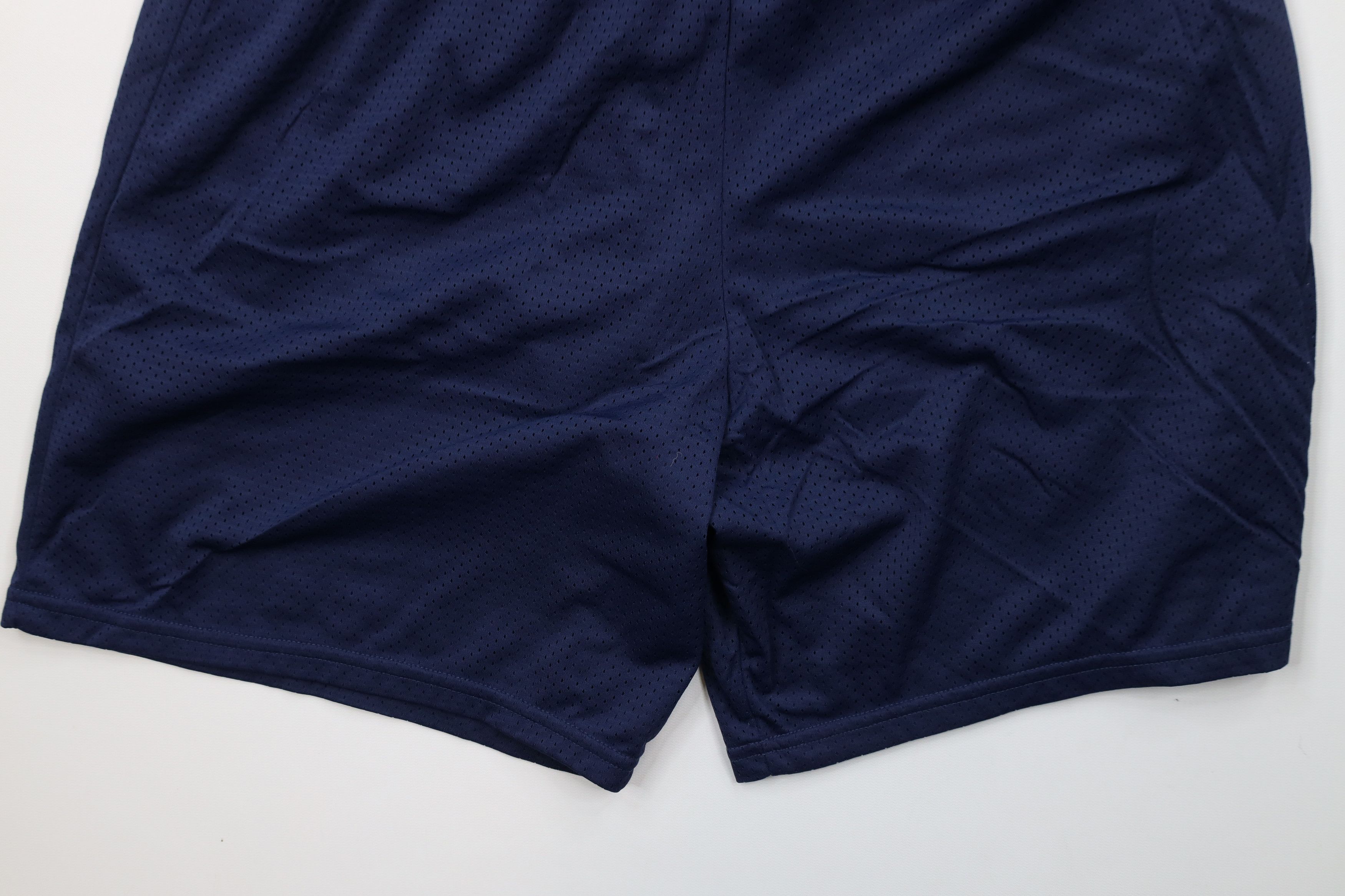Nike × Vintage Nike Spell Out Team USA Track and Field Mesh Shorts Blue Size US 30 / EU 46 - 9 Thumbnail