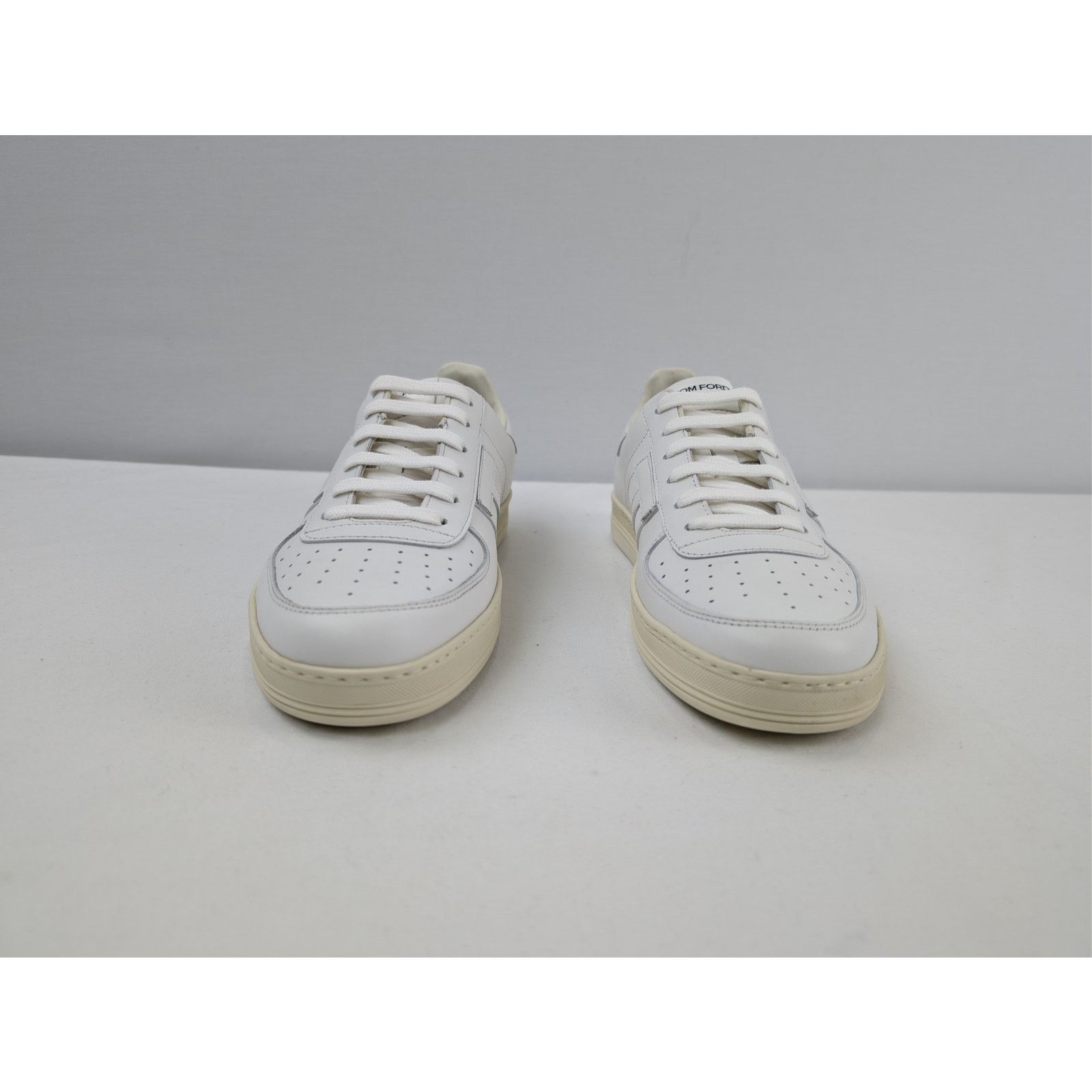 Tom Ford o1rshd1 Classic Radcliffe leather low-top sneaker in white Size US 8.5 / EU 41-42 - 8 Thumbnail