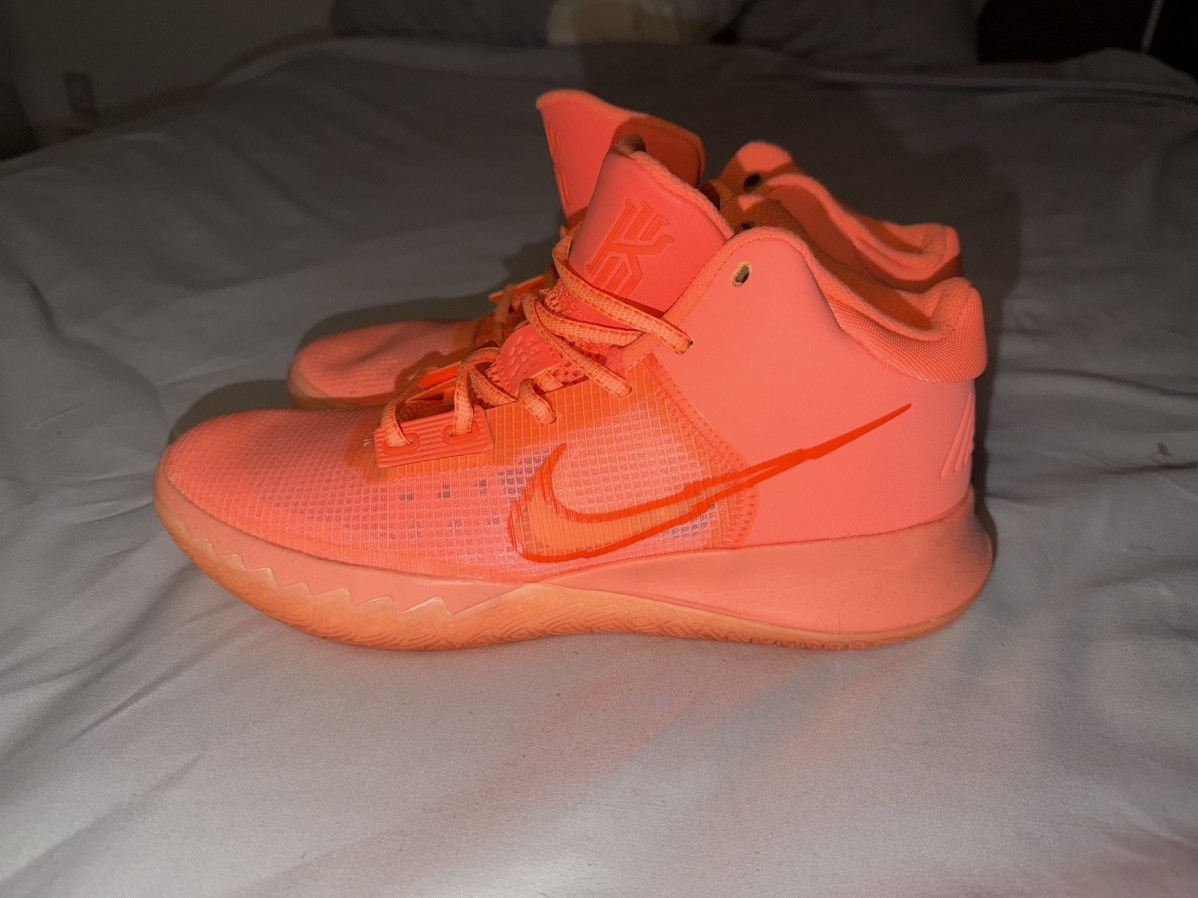 Nike Nike Kyrie Flytrap 4 Mango Brand New Size US 10 / EU 43 - 3 Thumbnail