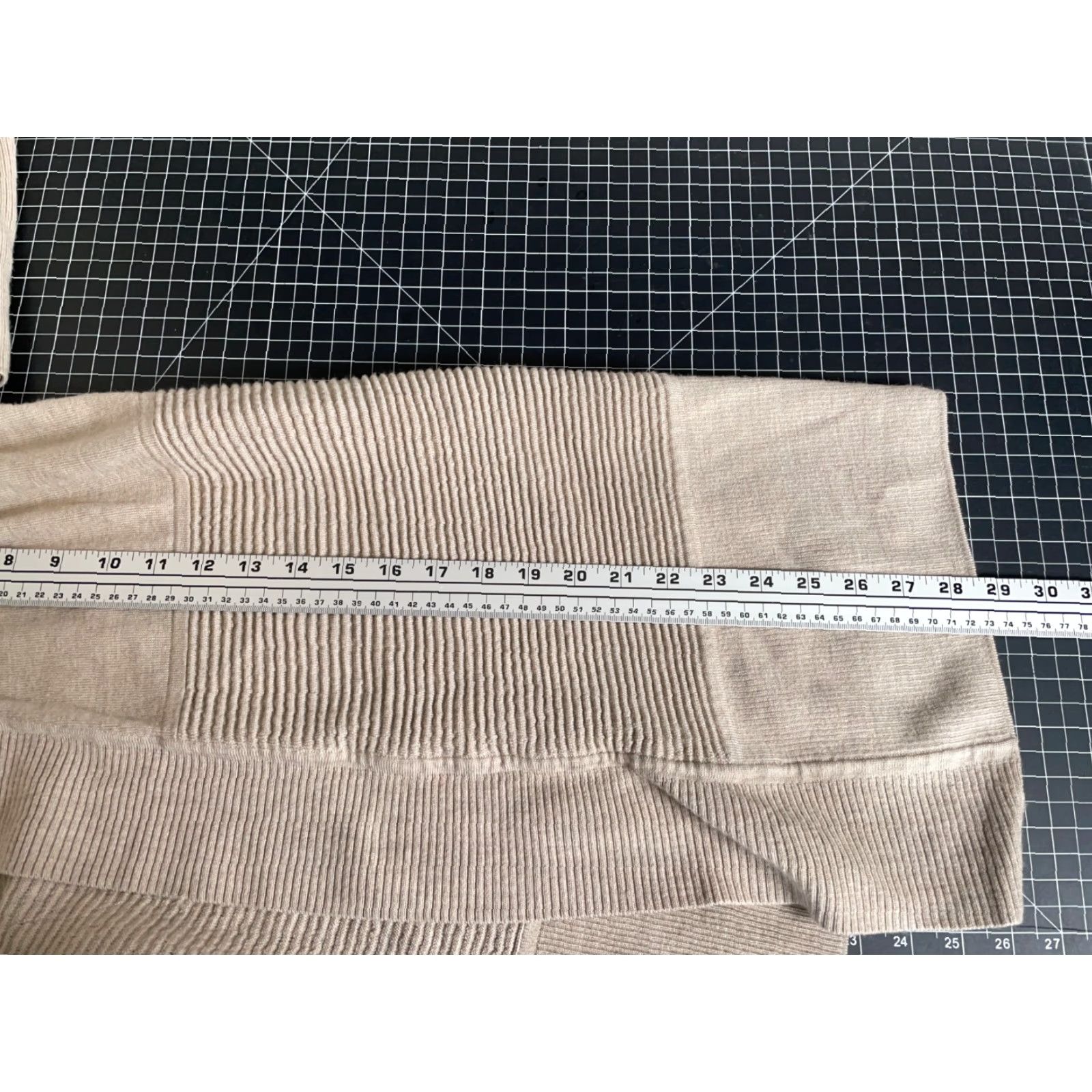 Lululemon Lululemon Cardigan Sit In Lotus Open Front Beige Merino Wool 8 Women's Size M / US 6-8 / IT 42-44 - 6 Thumbnail