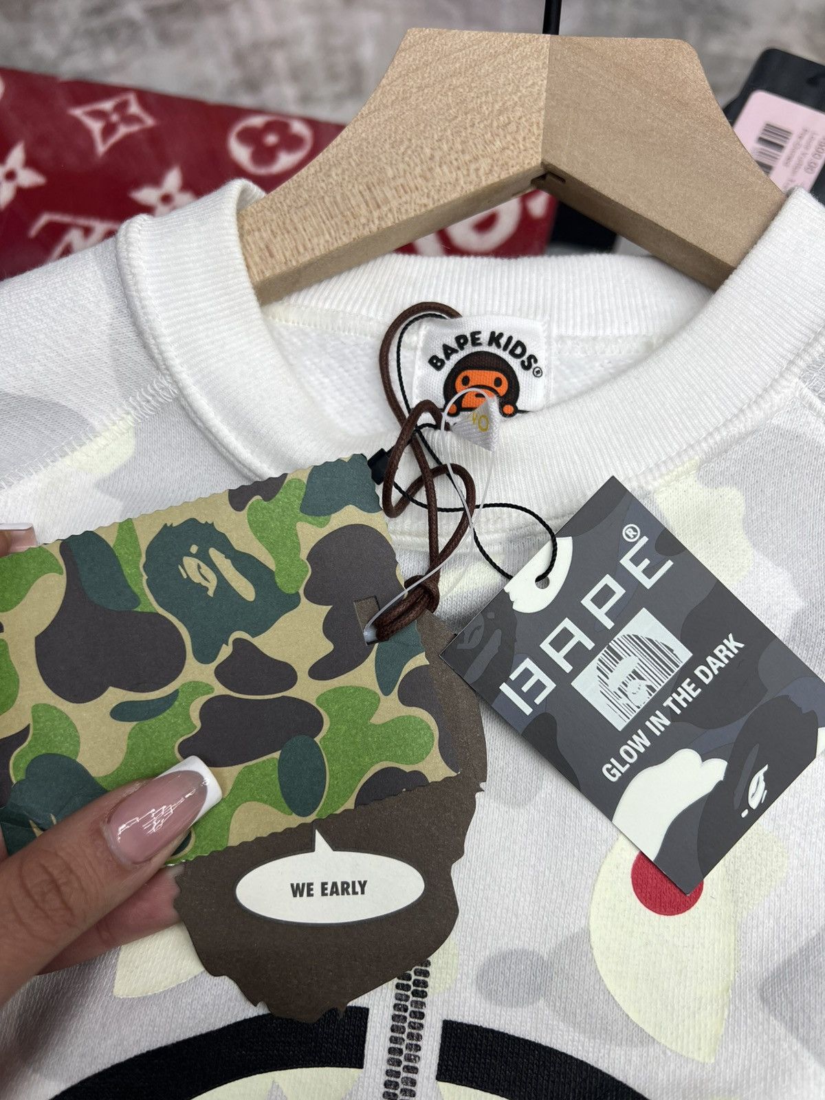 Bape Bape Space Camo Shark Crewneck Size US XXS / EU 40 - 5 Thumbnail