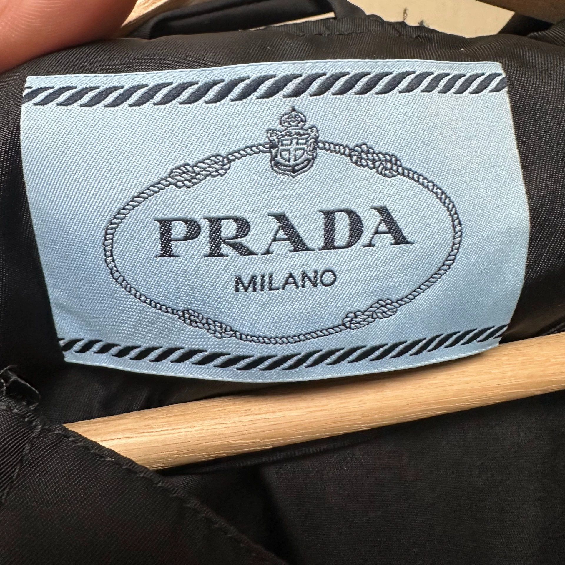 Prada PRADA Solid Black Hooded LS Short Recycled Nylon Jacket Size S / US 4 / IT 40 - 6 Thumbnail