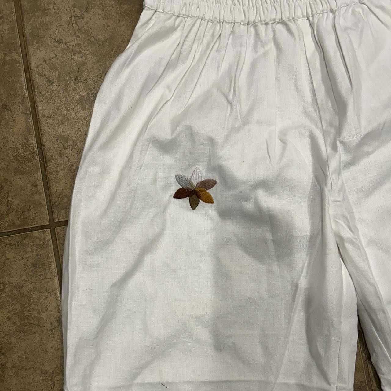 Designer Yogamu Women's White Trousers Size 40" / US 18 - 2 Thumbnail