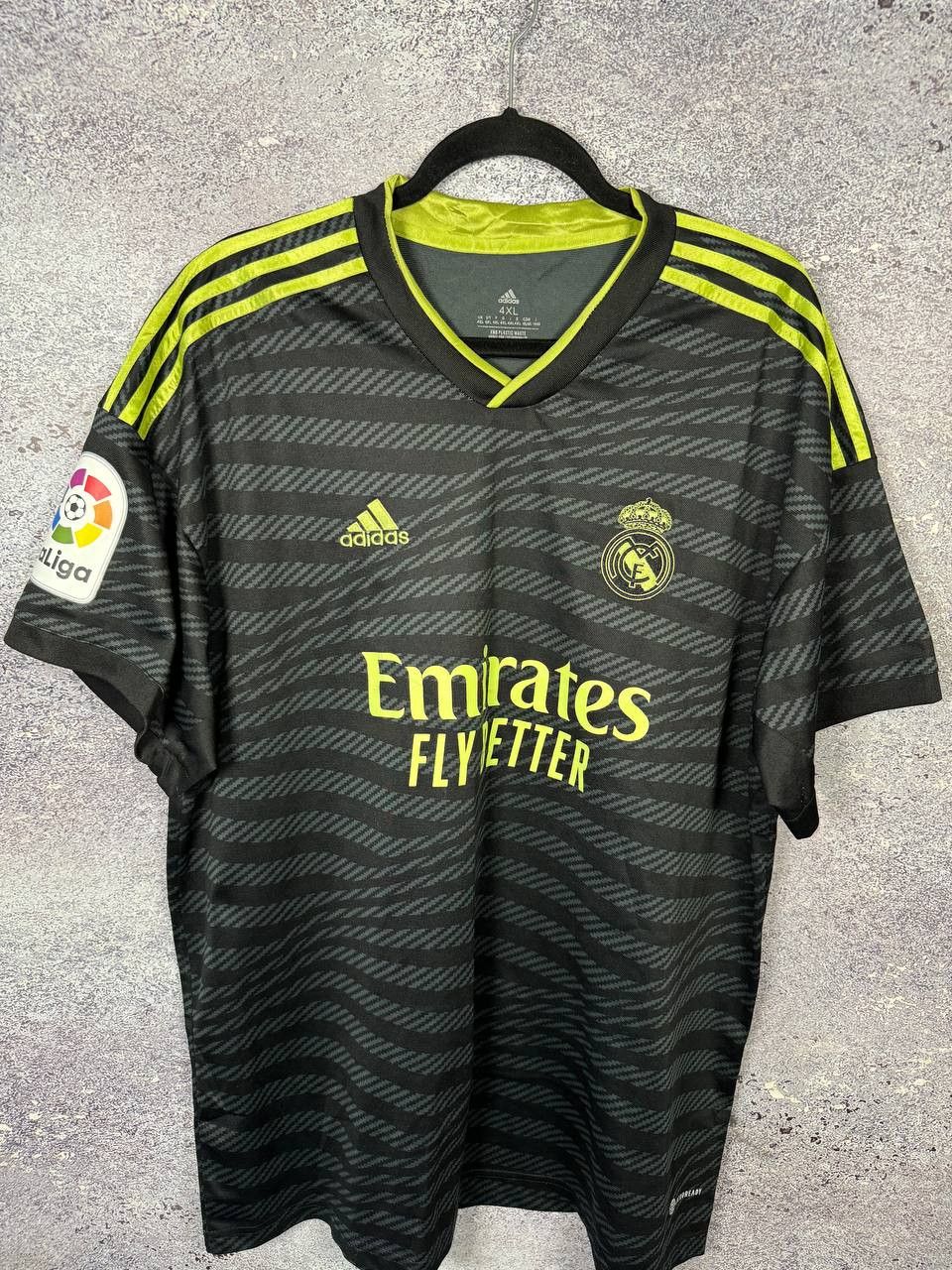 Other Vintage Real Madrid 2022/23 Third Soccer Jersey 4XL Size US XXL / EU 58 / 5 - 3 Thumbnail