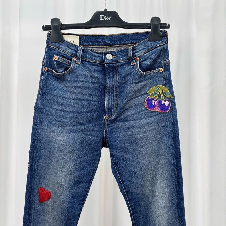 Gucci Gucci Embroidered cherry denim trousers Size 26" / US 2 / IT 38 - 3 Thumbnail