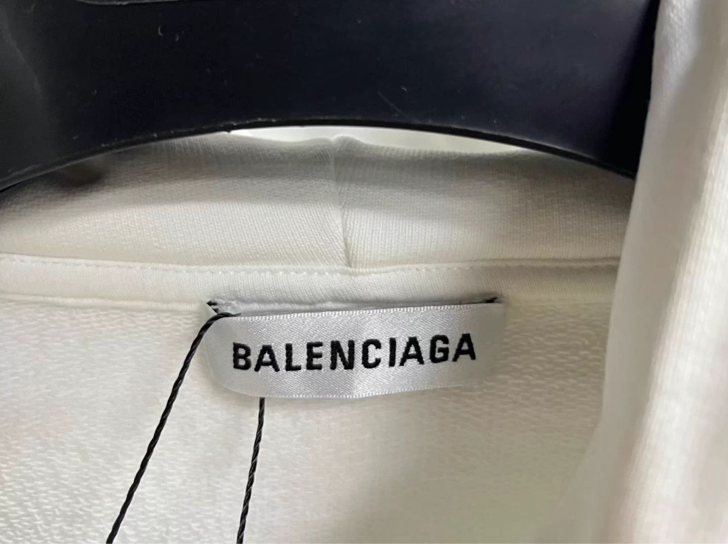 Balenciaga Balenciaga White Logo Hoodie XS NWT Size XS / US 0-2 / IT 36-38 - 5 Thumbnail