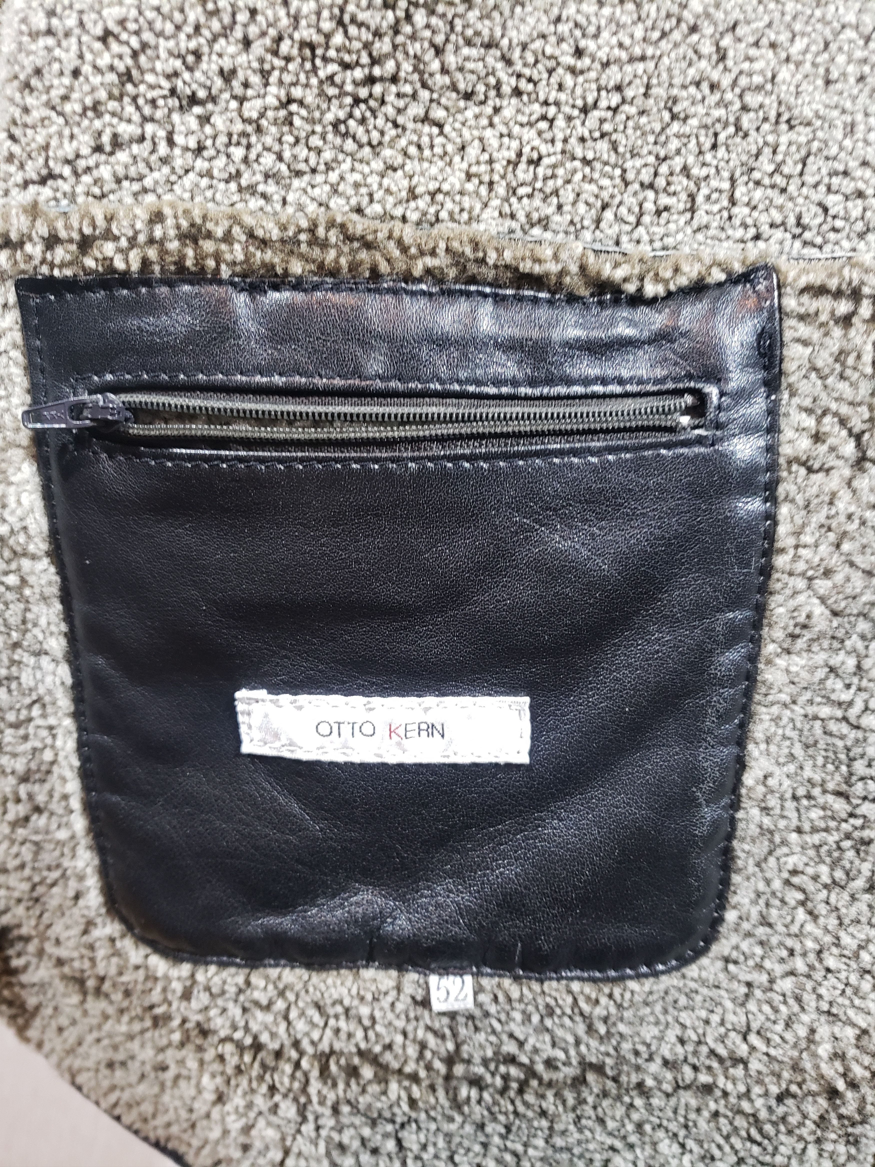 Other Wonderful men's black sheepskin coat with buttons. Size US XL / EU 56 / 4 - 9 Thumbnail