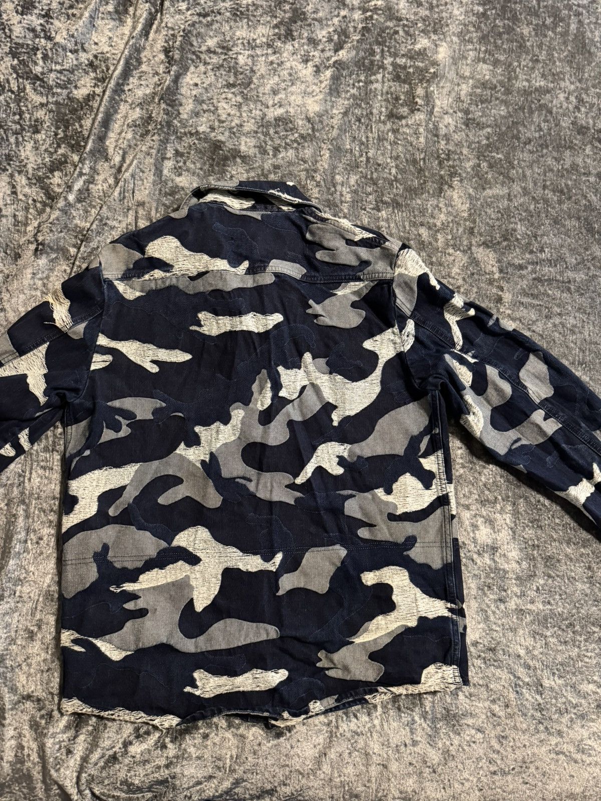 Valentino Camouflage denim jacket Size US S / EU 44-46 / 1 - 4 Thumbnail