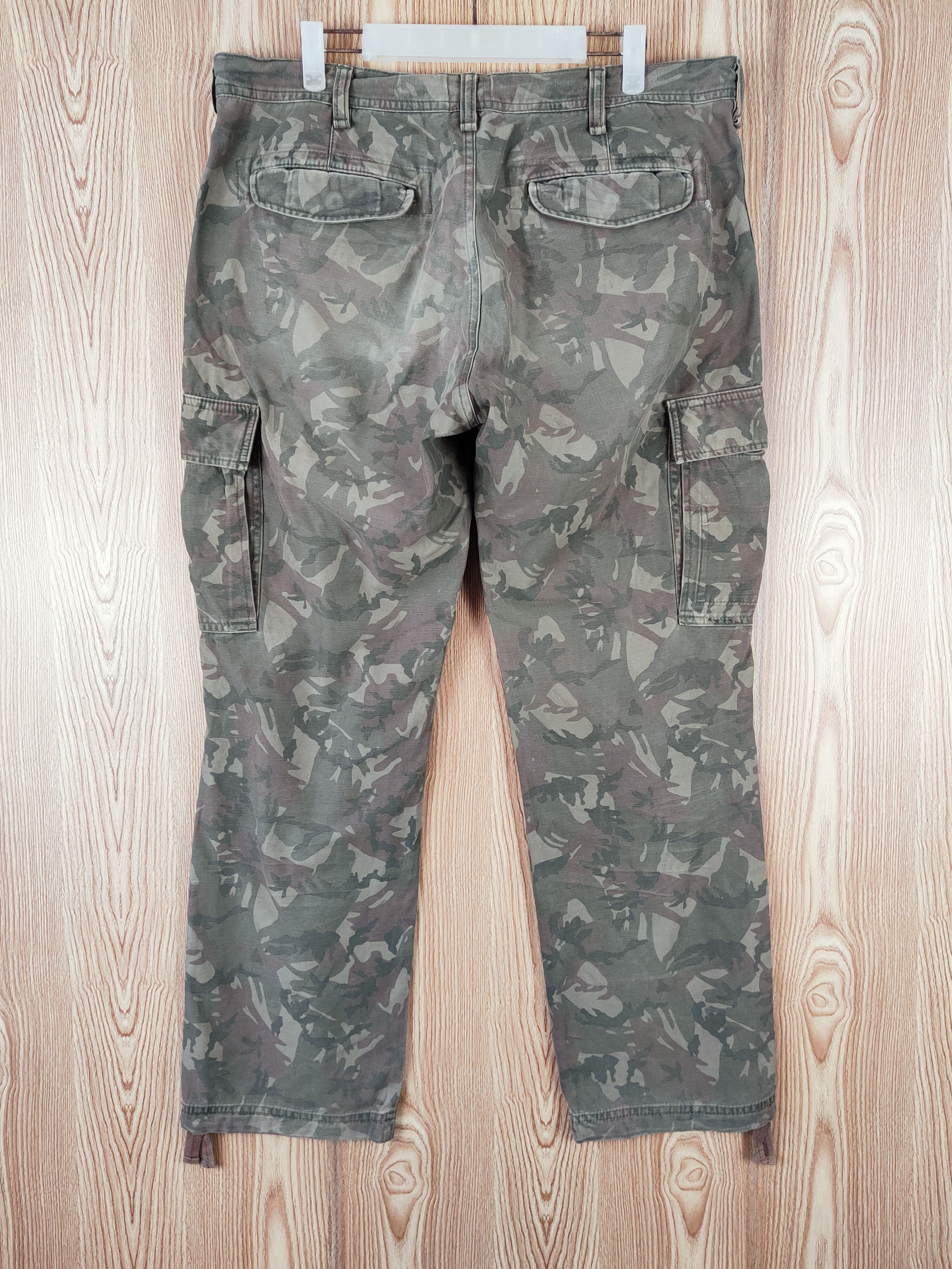 Japanese Brand Uniqlo Camouflage Faded Multipocket Cargo Pants #S2784 Size US 37 - 7 Thumbnail