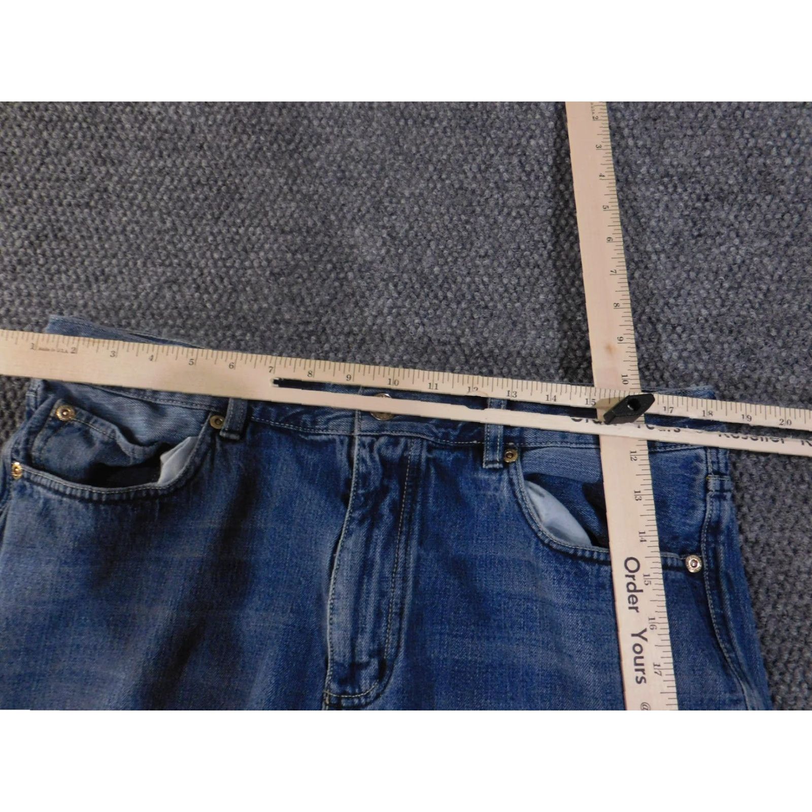 Sean John Sean John Jeans Mens 36x32 Denim Blue Light Wash Straight Leg 5-Pocket Logo Back Pockets Belt Leather Patch Womens? Actually Mens. Size US 36 / EU 52 - 4 Thumbnail
