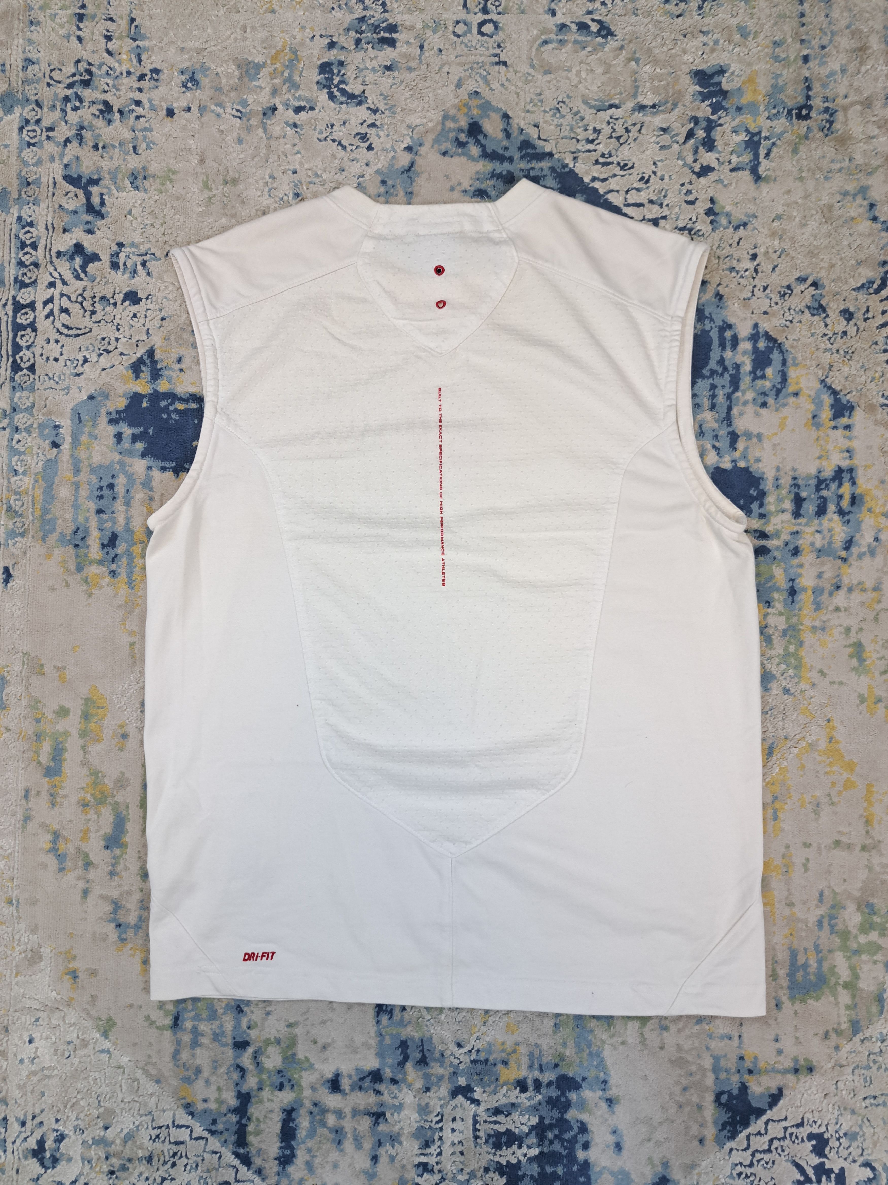 Nike Nike Trainig Sleeveless Tank Top Blokecore Basketball Size US M / EU 48-50 / 2 - 5 Thumbnail