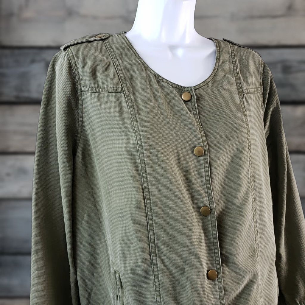 Market Market & Spruce Womens Jacket L Solid Green Snap Buttons Rayon Jacket Womens Large Green Snap Buttons Casual Basic Jacket Size L / US 10 / IT 46 - 1 Thumbnail