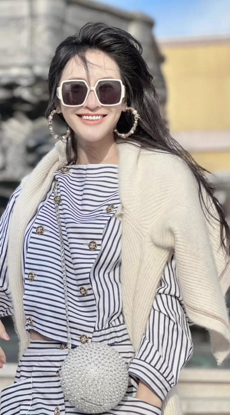 Chanel Chanel 22S blue and white striped double-breasted jacket 25 Size XXS / US 00 / IT 34 - 9 Thumbnail