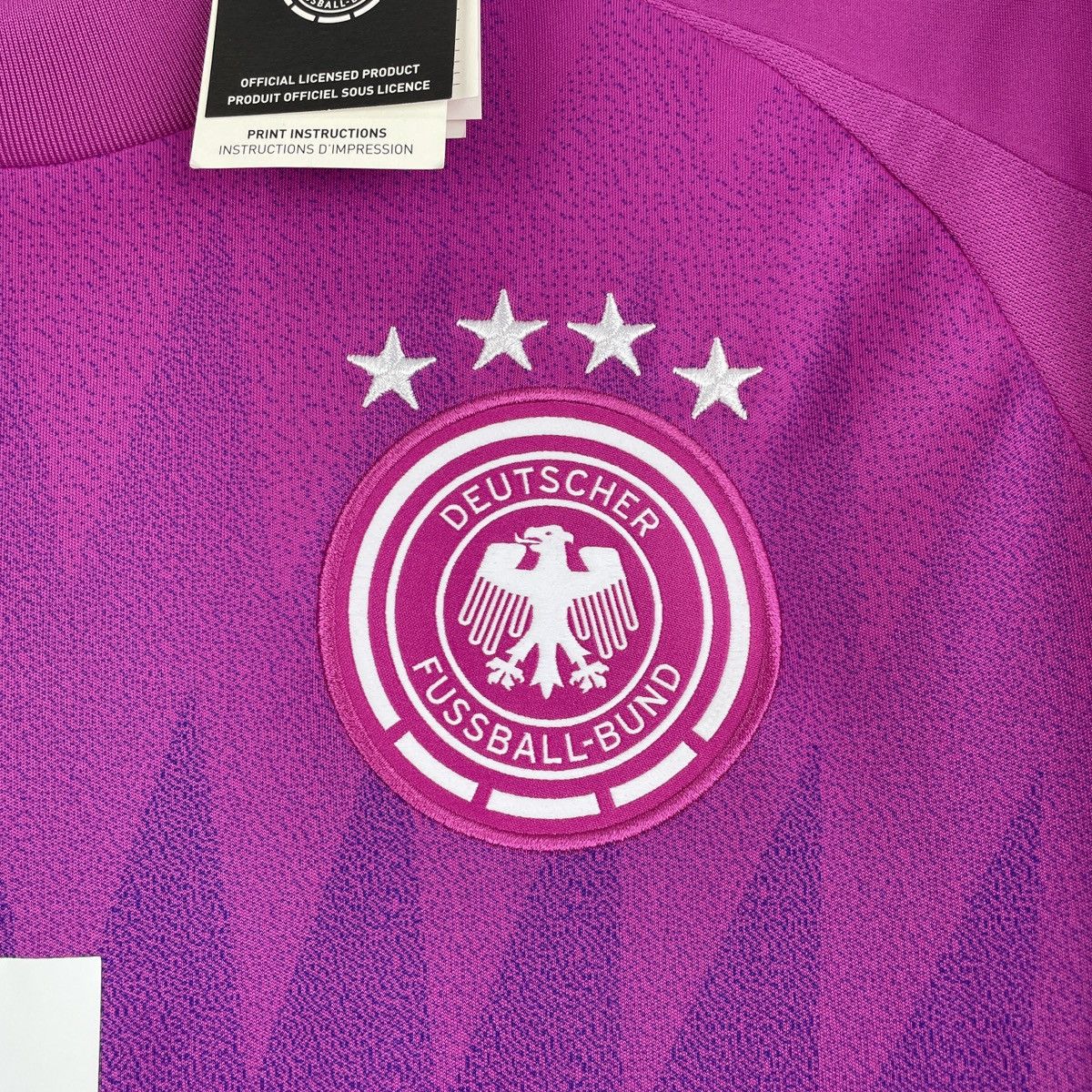 Adidas Germany Toni Kroos Adidas Genuine Jersey Euro 2024 size M Size US M / EU 48-50 / 2 - 4 Thumbnail