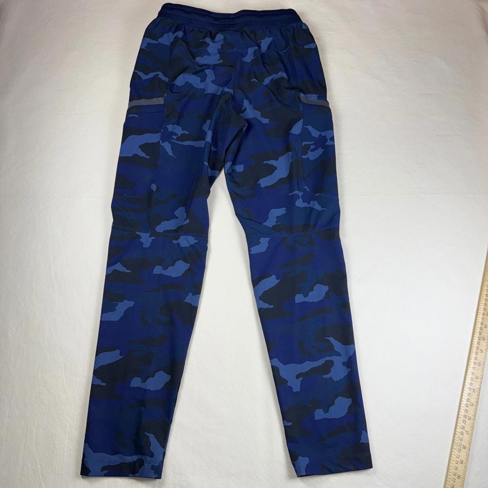 Under Armour Under Armour Blue Camo Cargo Joggers Reflective Athletic M Size US 32 / EU 48 - 3 Thumbnail